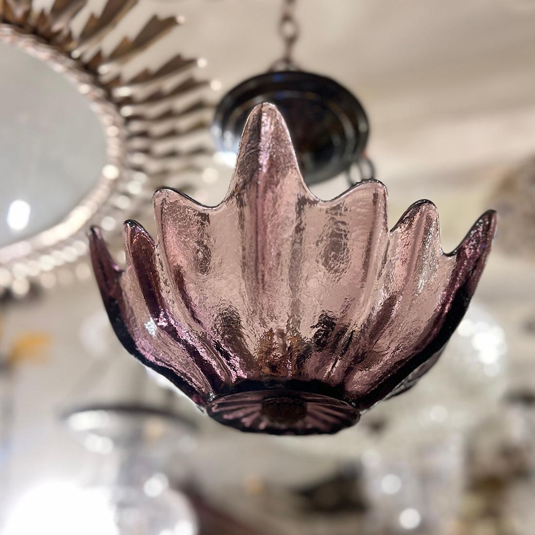 Vetro soffiato Apparecchio di illuminazione in vetro ametista in vendita