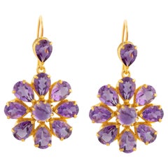 Boucles d'oreilles pendantes en plaques d'or avec améthyste