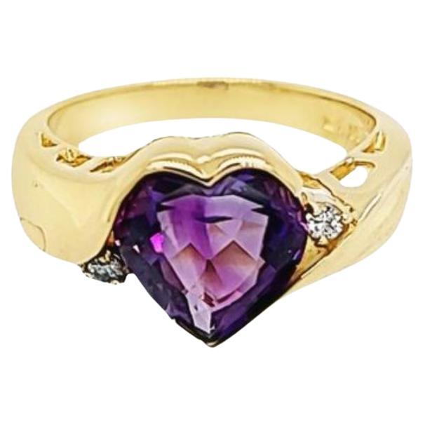 Amethyst Heart Ring in Yellow Gold For Sale