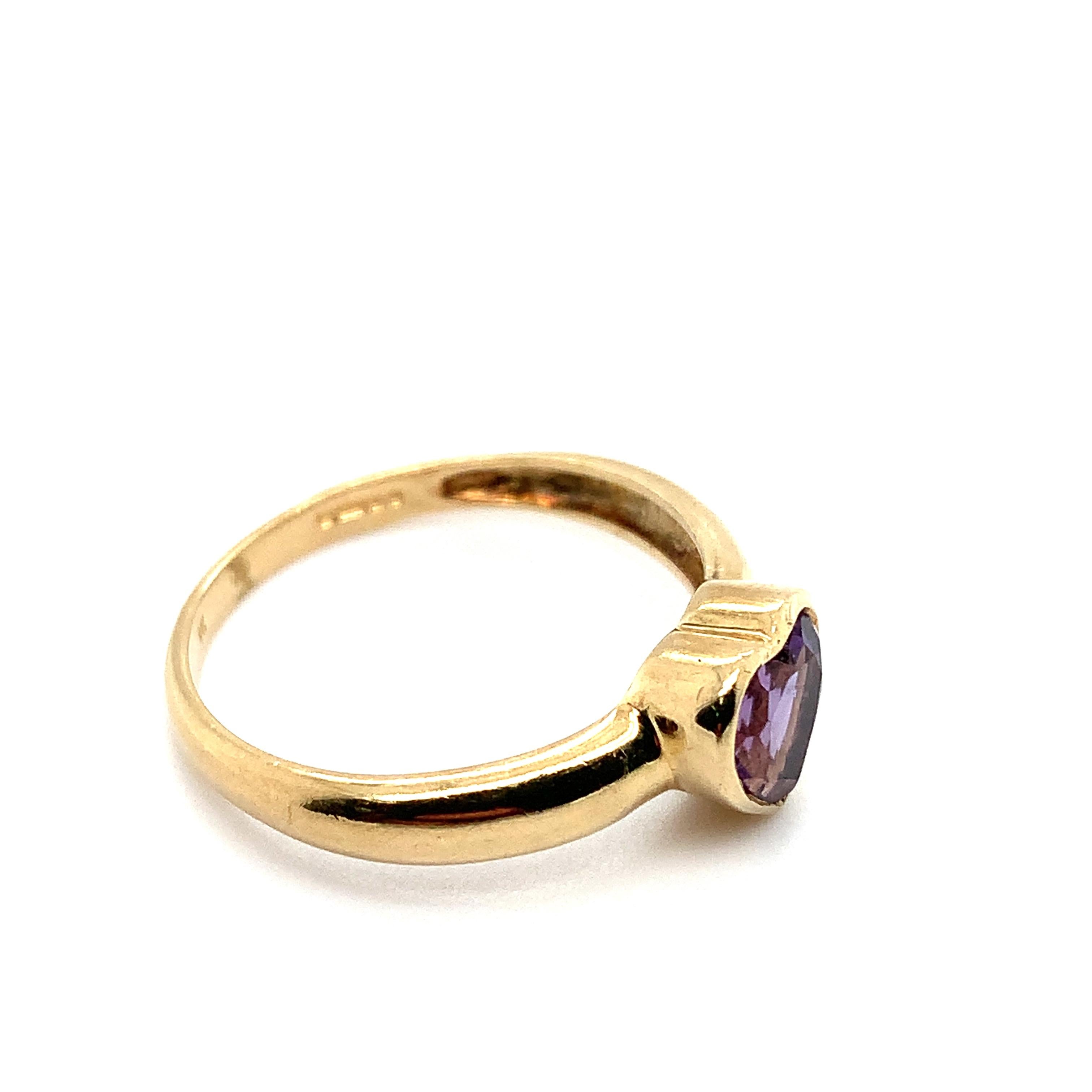 Amethyst Heart Solitaire Engagement Ring Yellow Gold For Sale 2