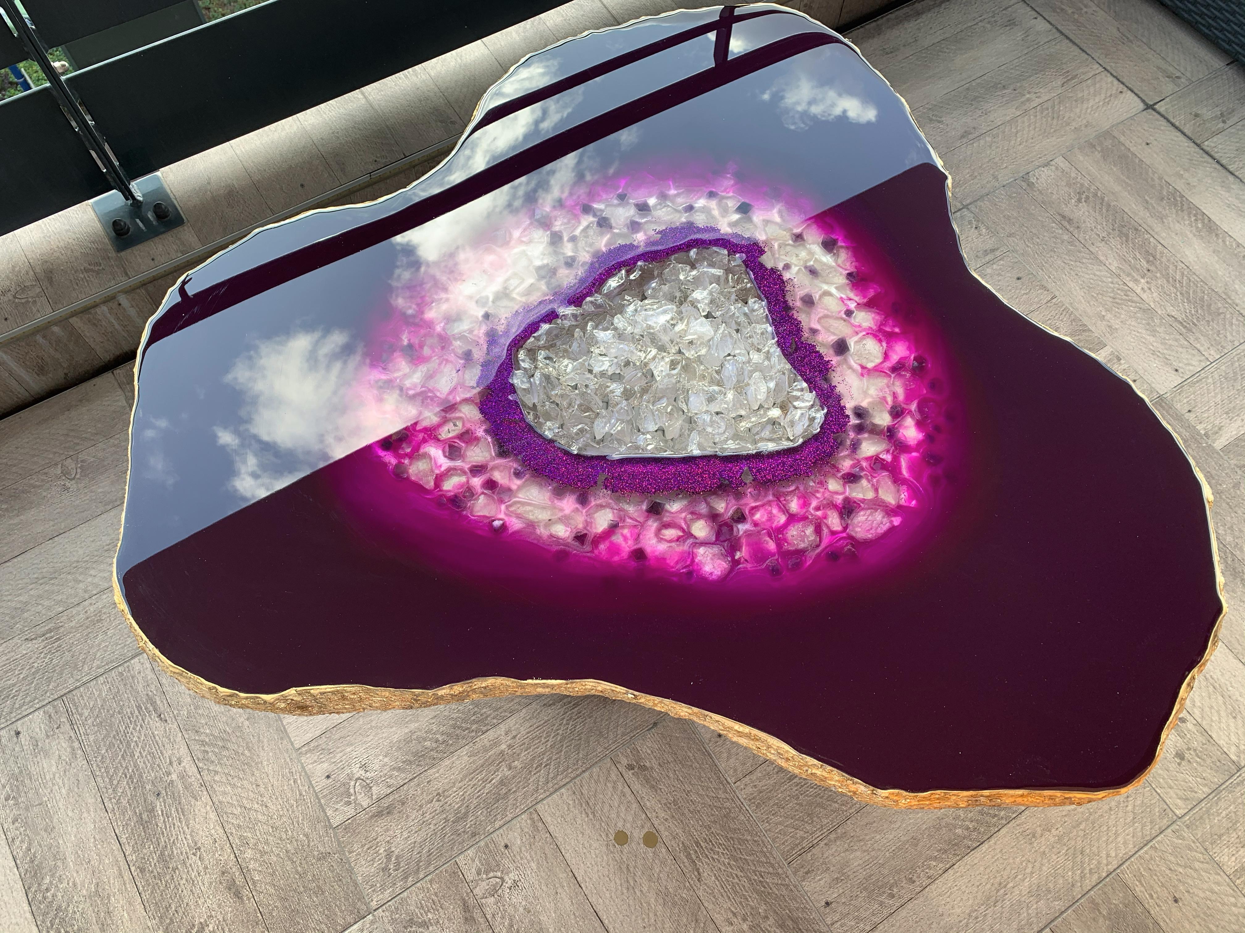 Amethyst inspired table In New Condition For Sale In GAGNY, FR