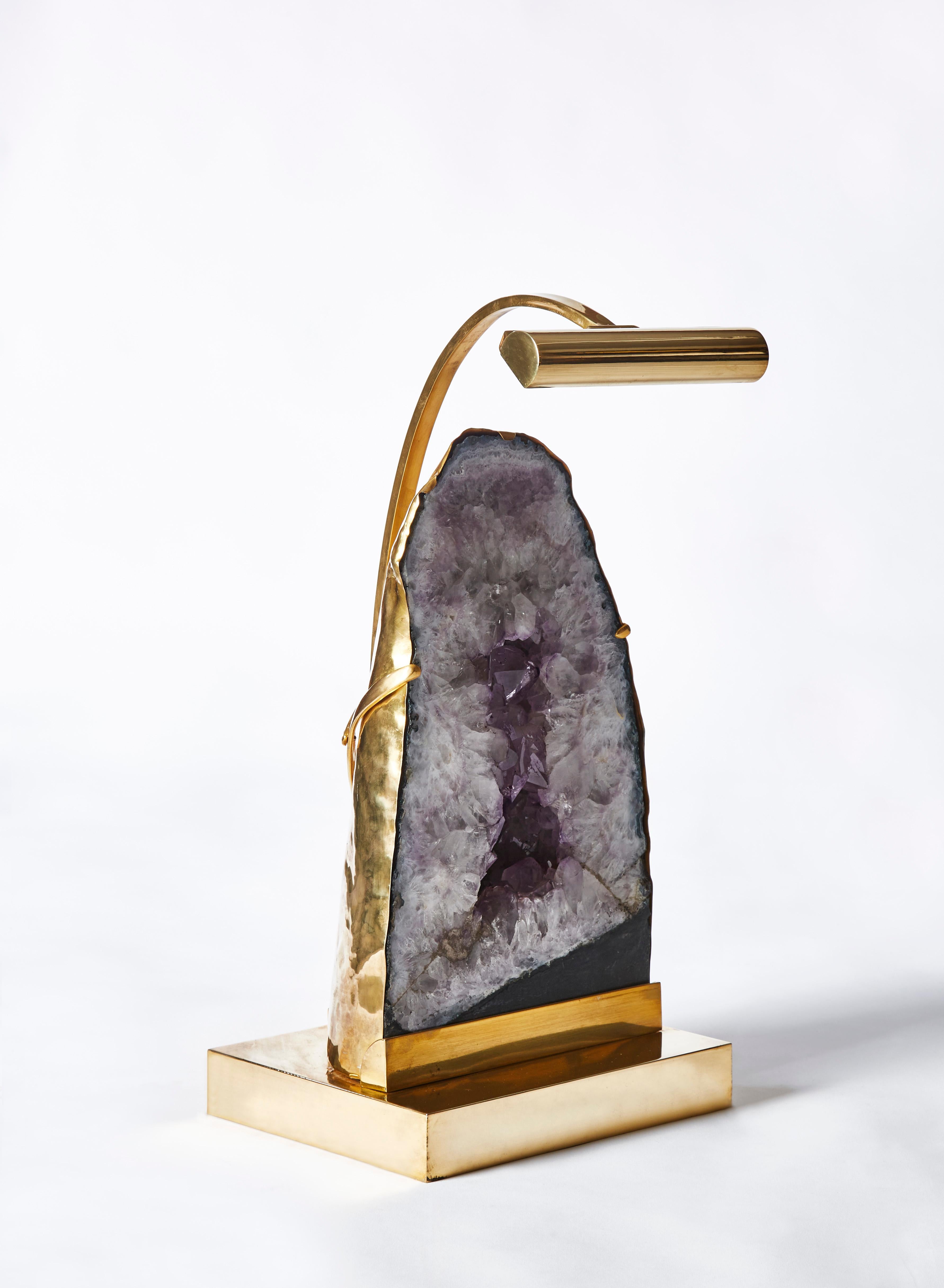 Amethyst stone mounted in lamp made of brass. Unique creation by Studio Glustin.
  