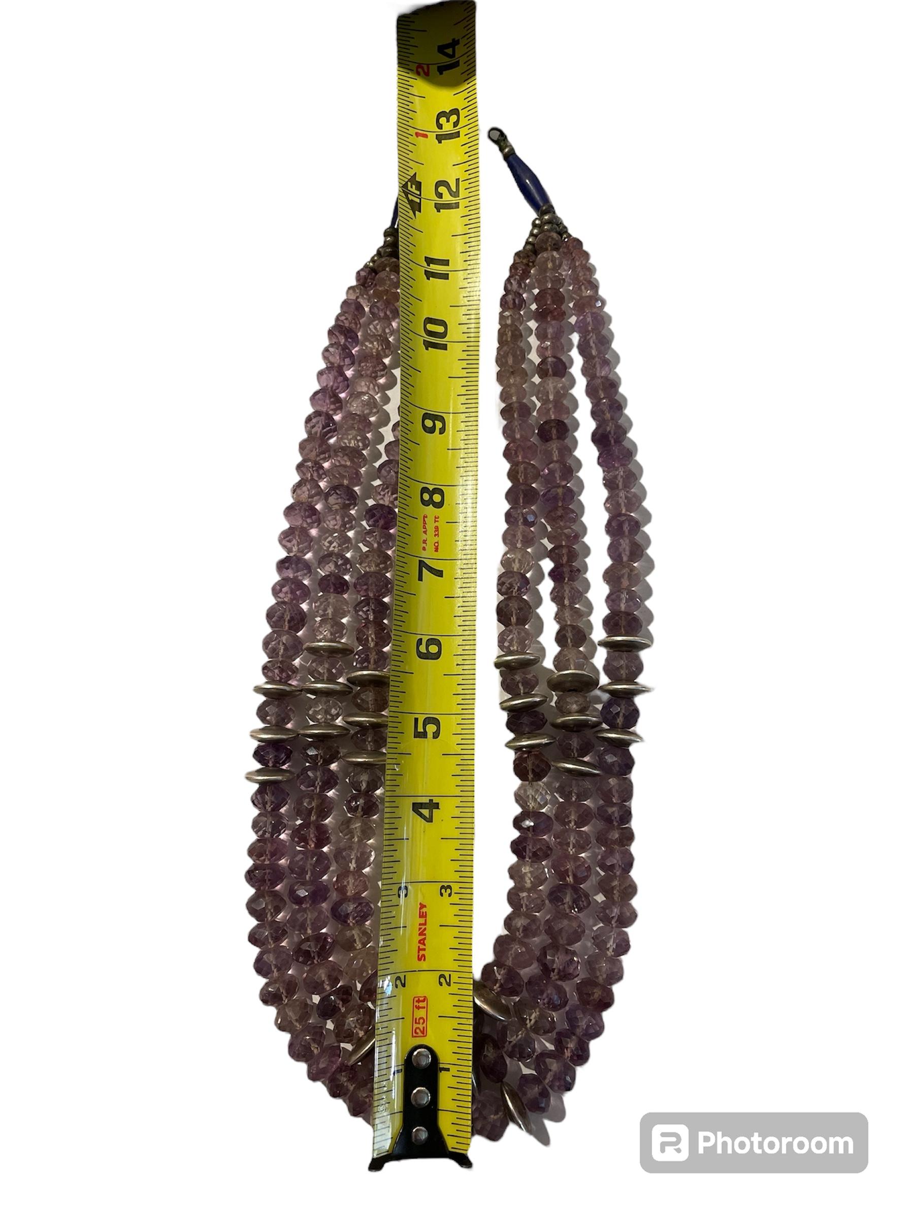 Collana a più fili in ametista, lapislazzuli e argento in vendita 2
