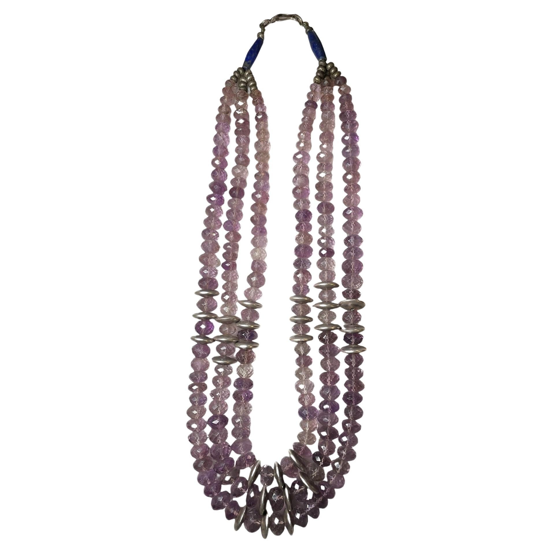 Collana a più fili in ametista, lapislazzuli e argento in vendita