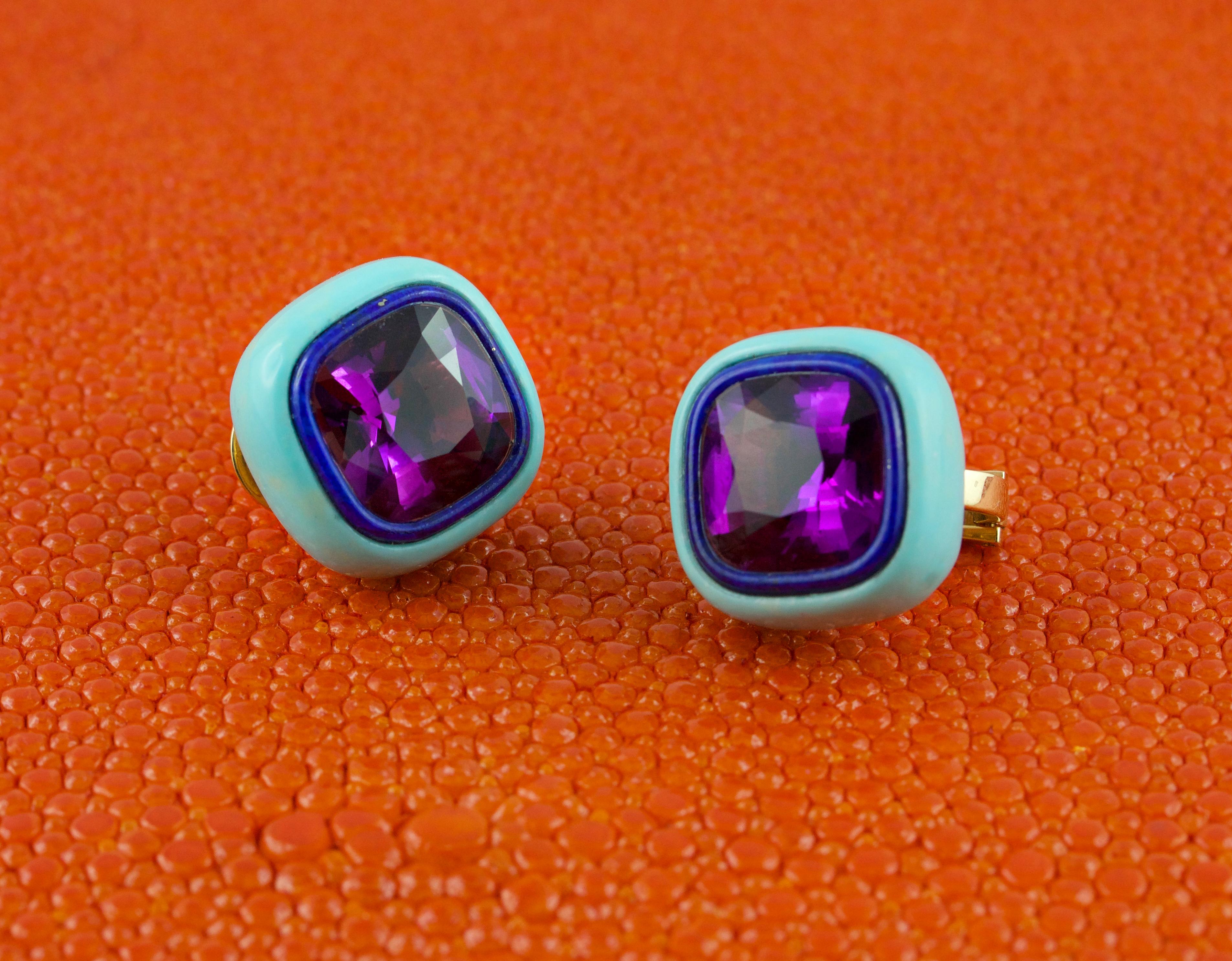 These gorgeous  AVGVSTA earrings are crafted in 18k yellow gold and beautifully set with asscher amethysts, embellished by a band of lapis lazuli and another band in natural turquoise.
The back of the earrings are in mother of pearl.

All AVGVSTA
