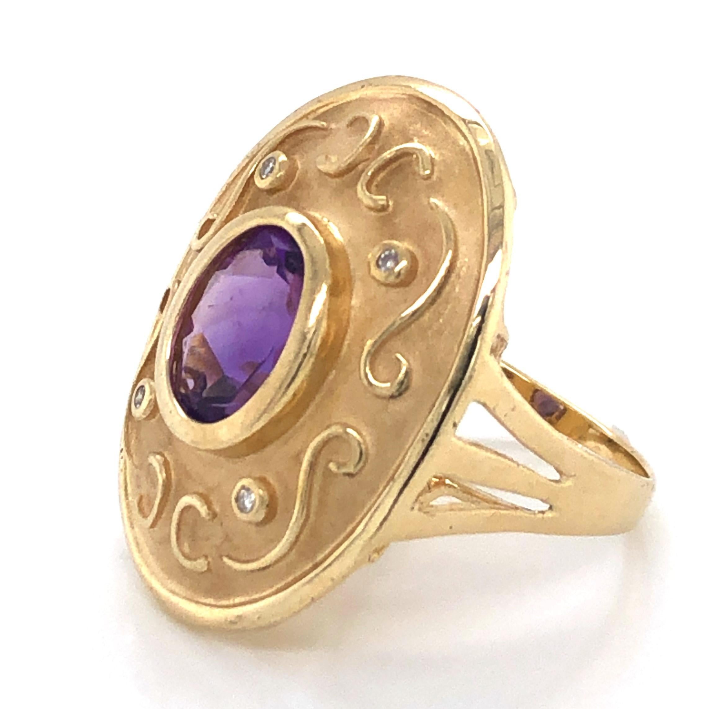 Amethyst Matte Gold Medallion Ring with Diamond Accents In Excellent Condition In Mount Kisco, NY