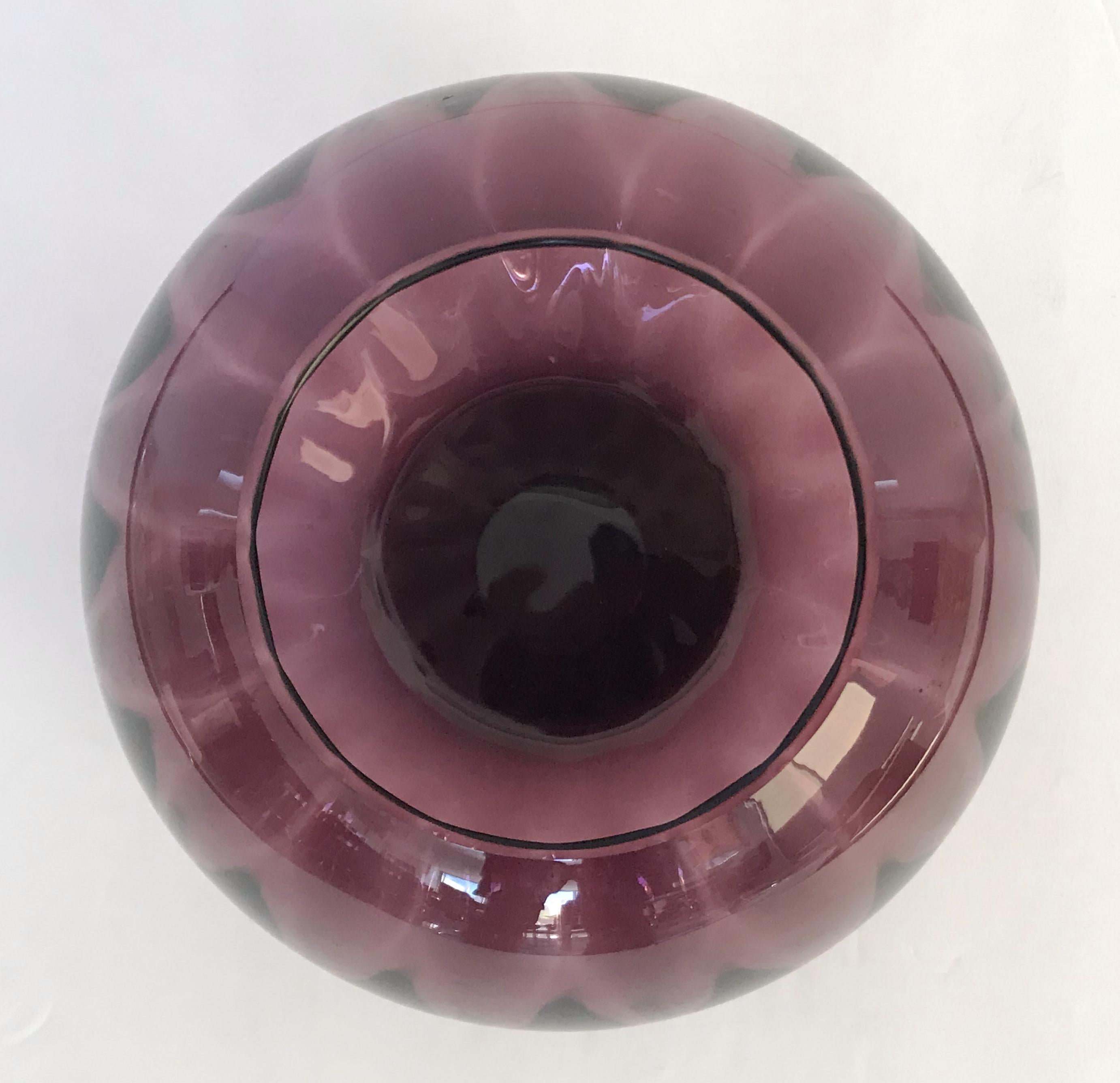 Amethyst Murano Bowl FINAL CLEARANCE SALE In Good Condition In Los Angeles, CA