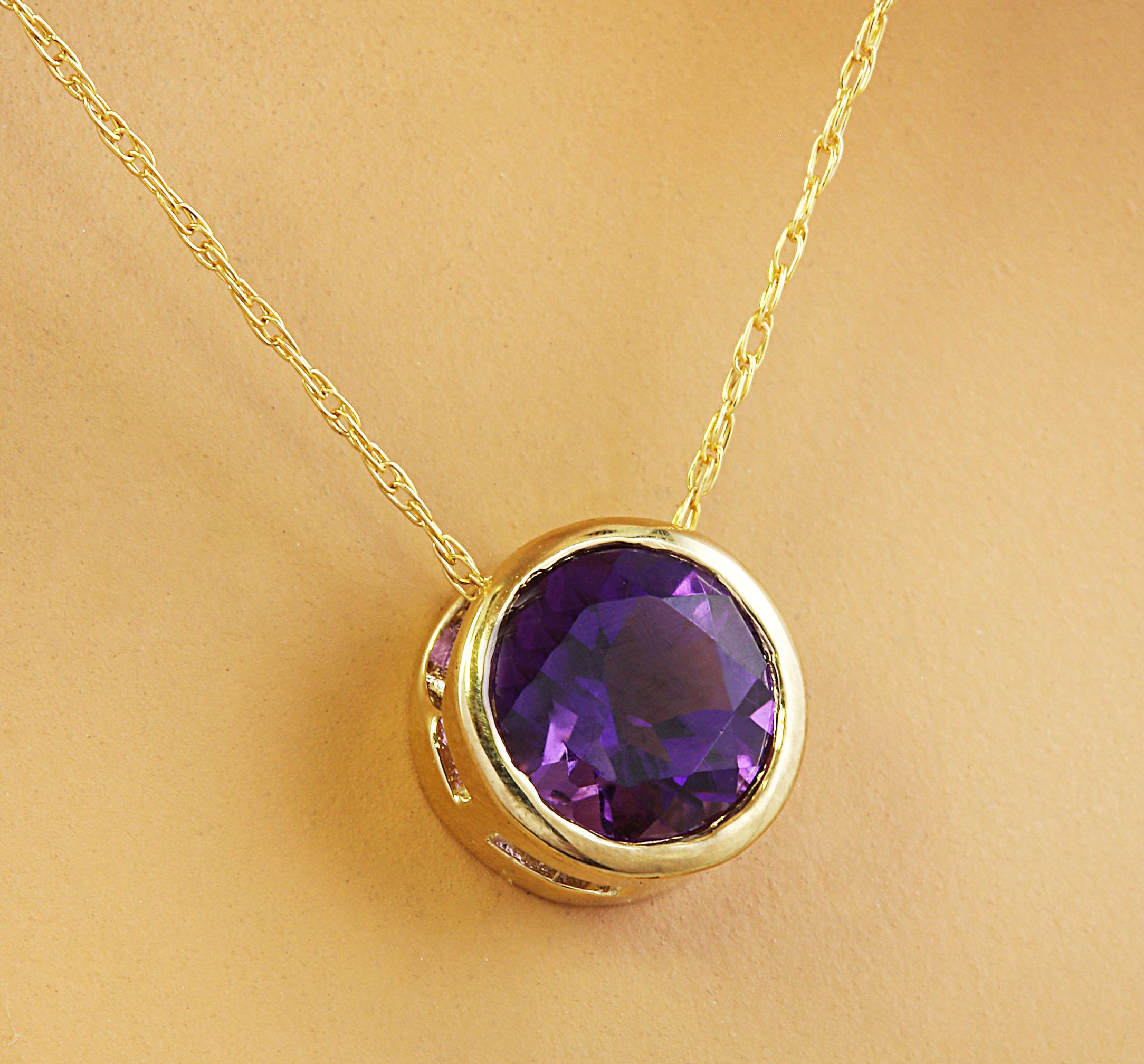 Amethyst Necklace In 14 Karat Yellow Gold  In New Condition For Sale In Los Angeles, CA