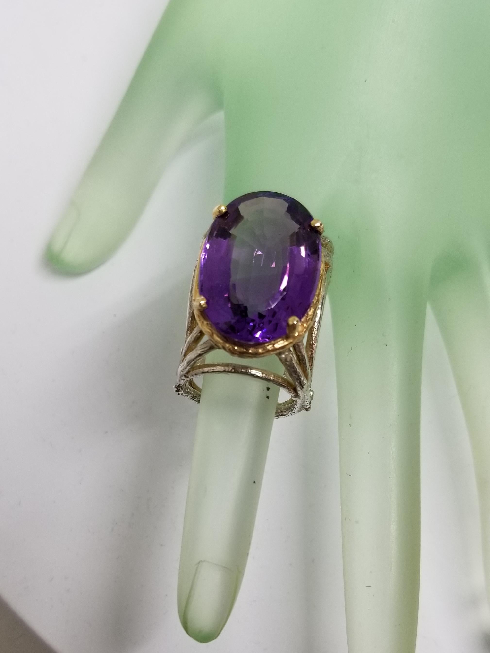 Amethyst Oval 21.83 Carat 14 Karat Yellow Gold and Silver Gresha Design For Sale 2