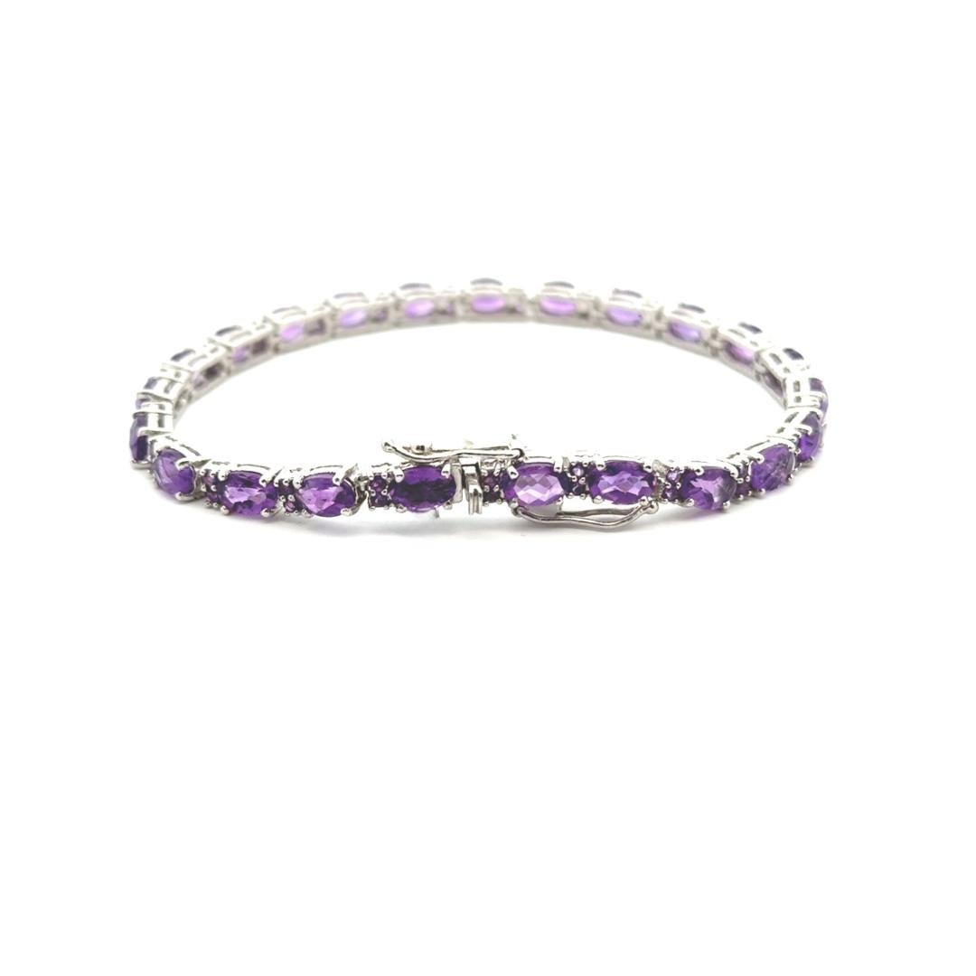 Modernist Natural Amethyst 11.15 Carat Tennis Bracelet in 925 Silver Handmade Jewelry For Sale