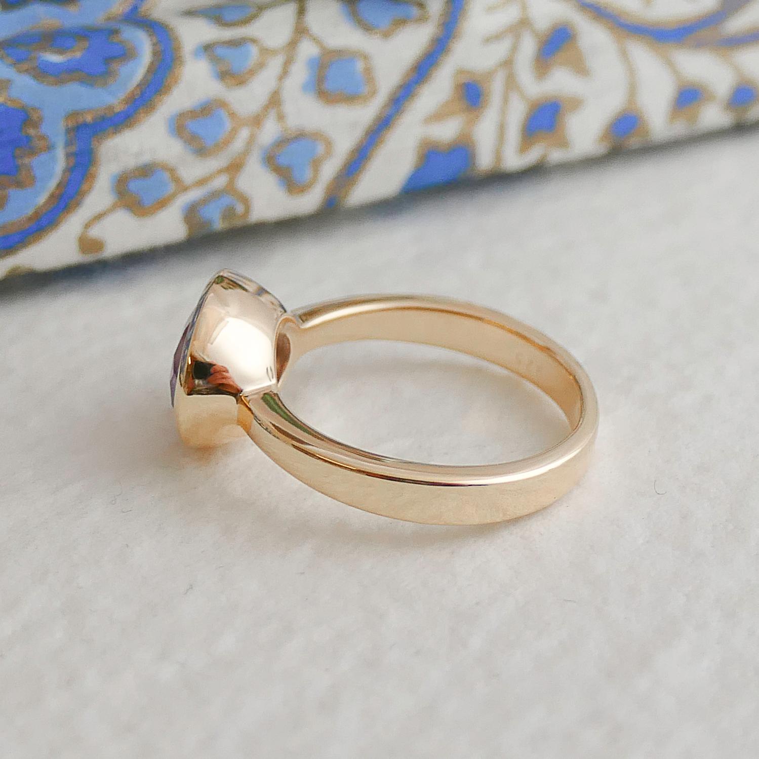 Women's Amethyst Oval Gold Plated Sterling Silver Ring For Sale
