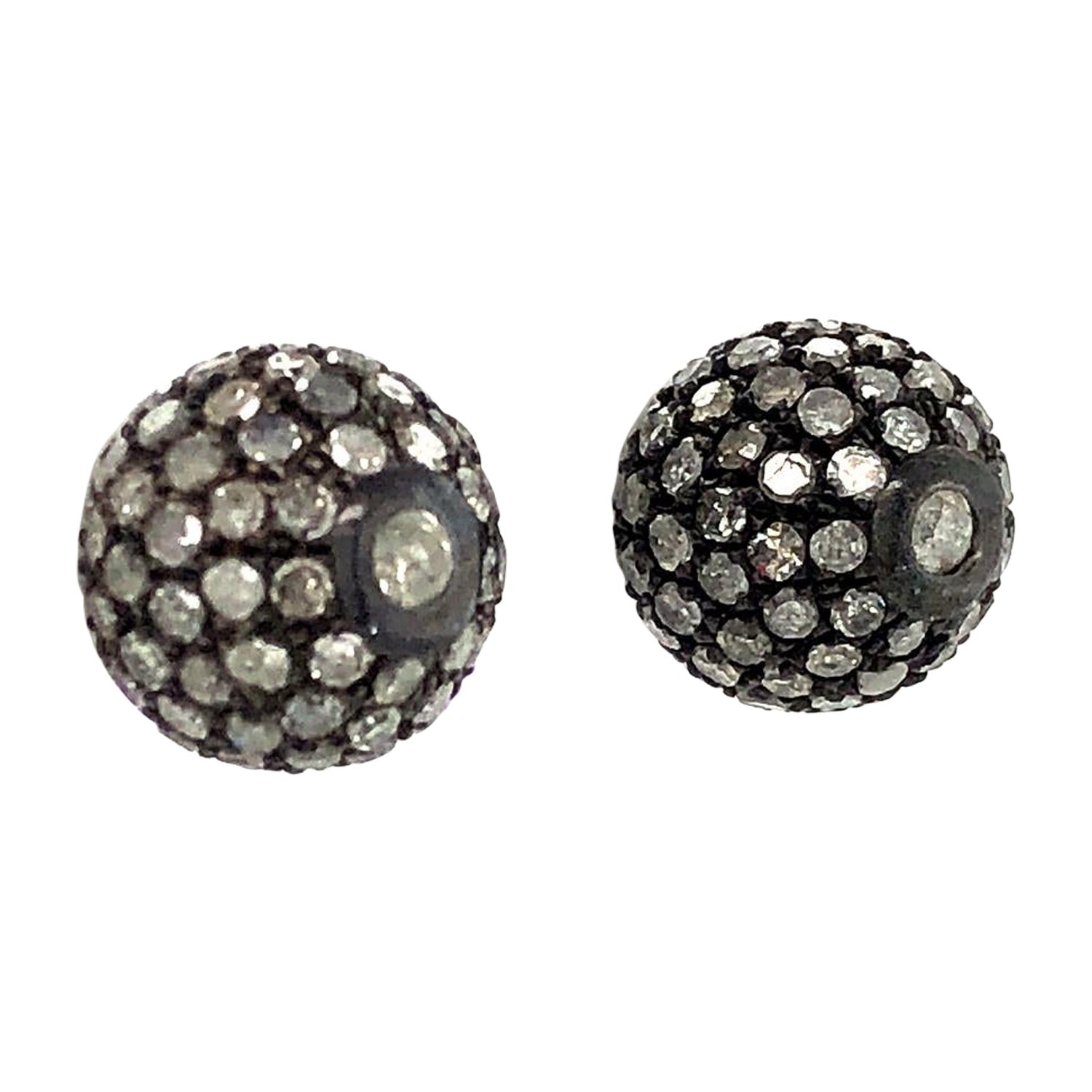 14kt:2.01g,
Diamond:3.56ct,
Silver:3.36g,
Amethyst:58.93ct
Taille : 10-16 MM