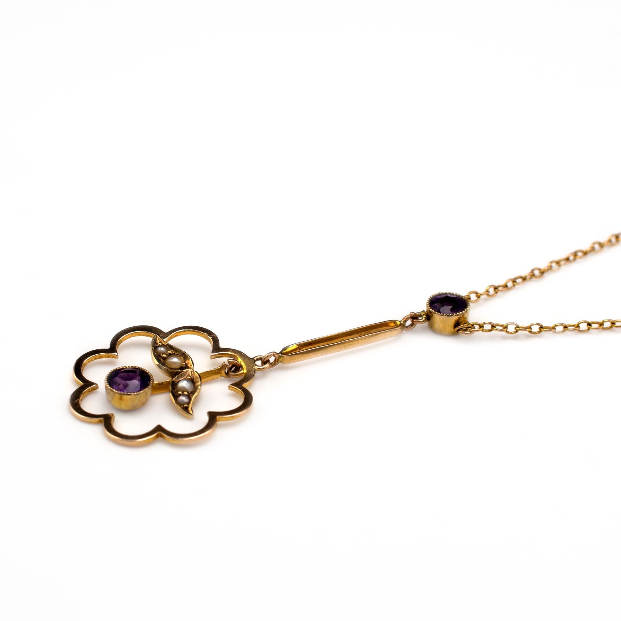 Amethyst & Pearl Drop Pendant Necklace with Split Gold Chain For Sale 1