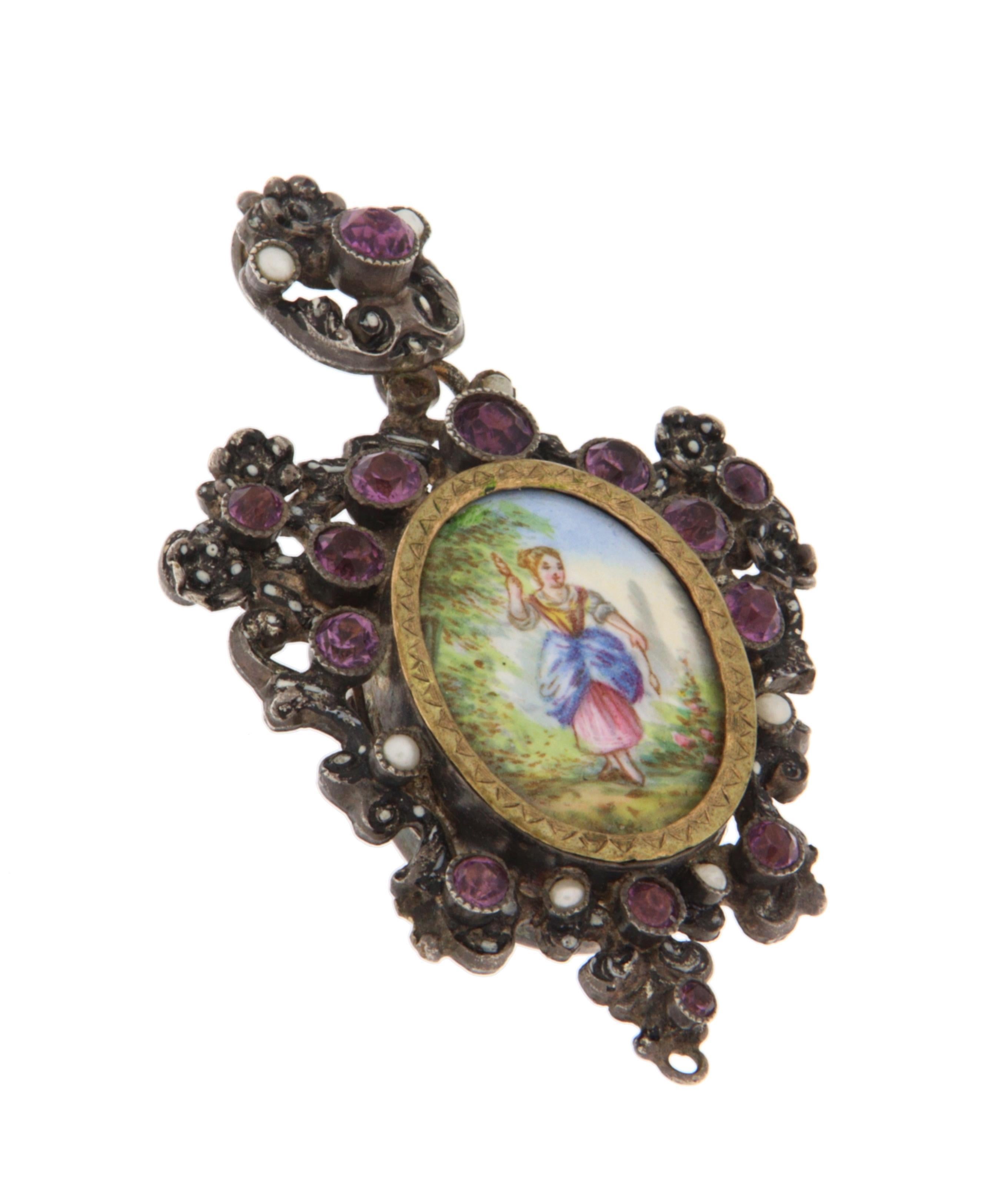 Artigiano Collana con ciondolo in oro giallo 9 carati e perle di ametista in vendita