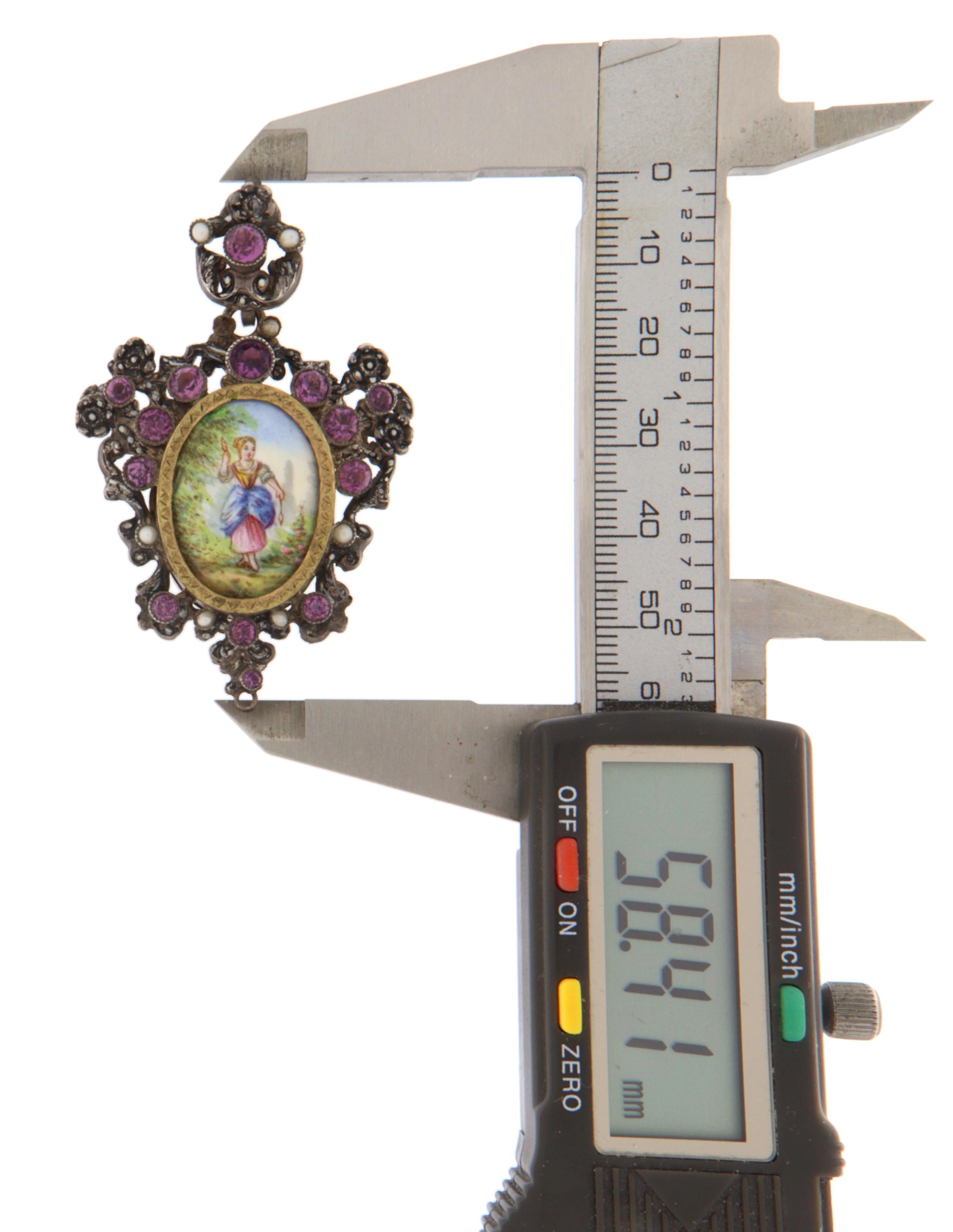 Collana con ciondolo in oro giallo 9 carati e perle di ametista In condizioni Nuovo in vendita a Marcianise, IT