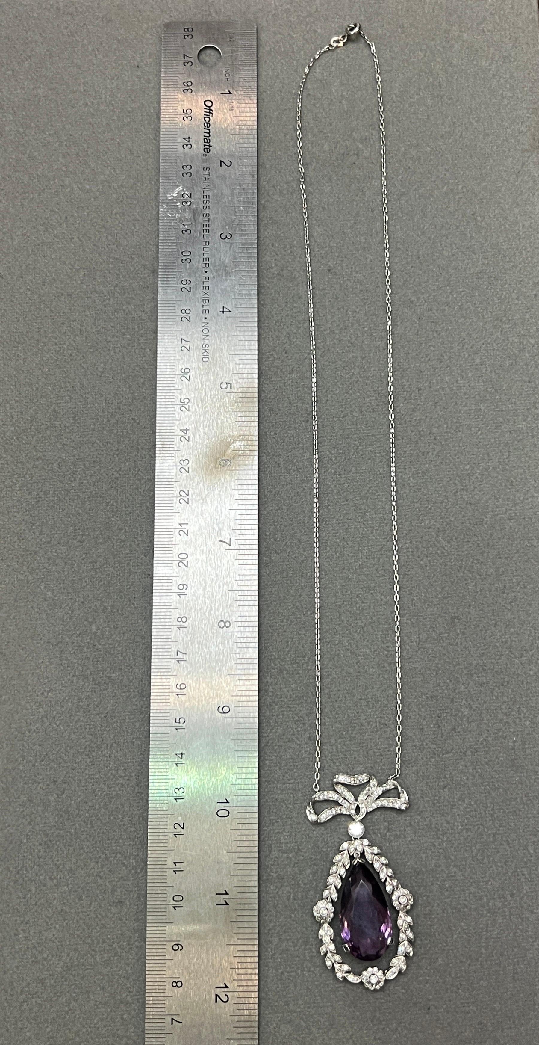 Collana con ciondolo di ametista In condizioni ottime in vendita a New York, NY