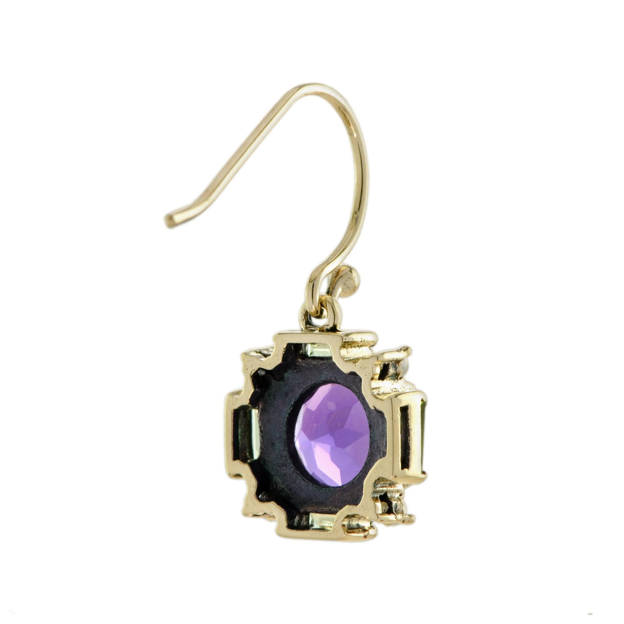 Taille ronde Boucles d'oreilles pendantes en or jaune 9K, améthyste, péridot et perles de style Art Déco en vente