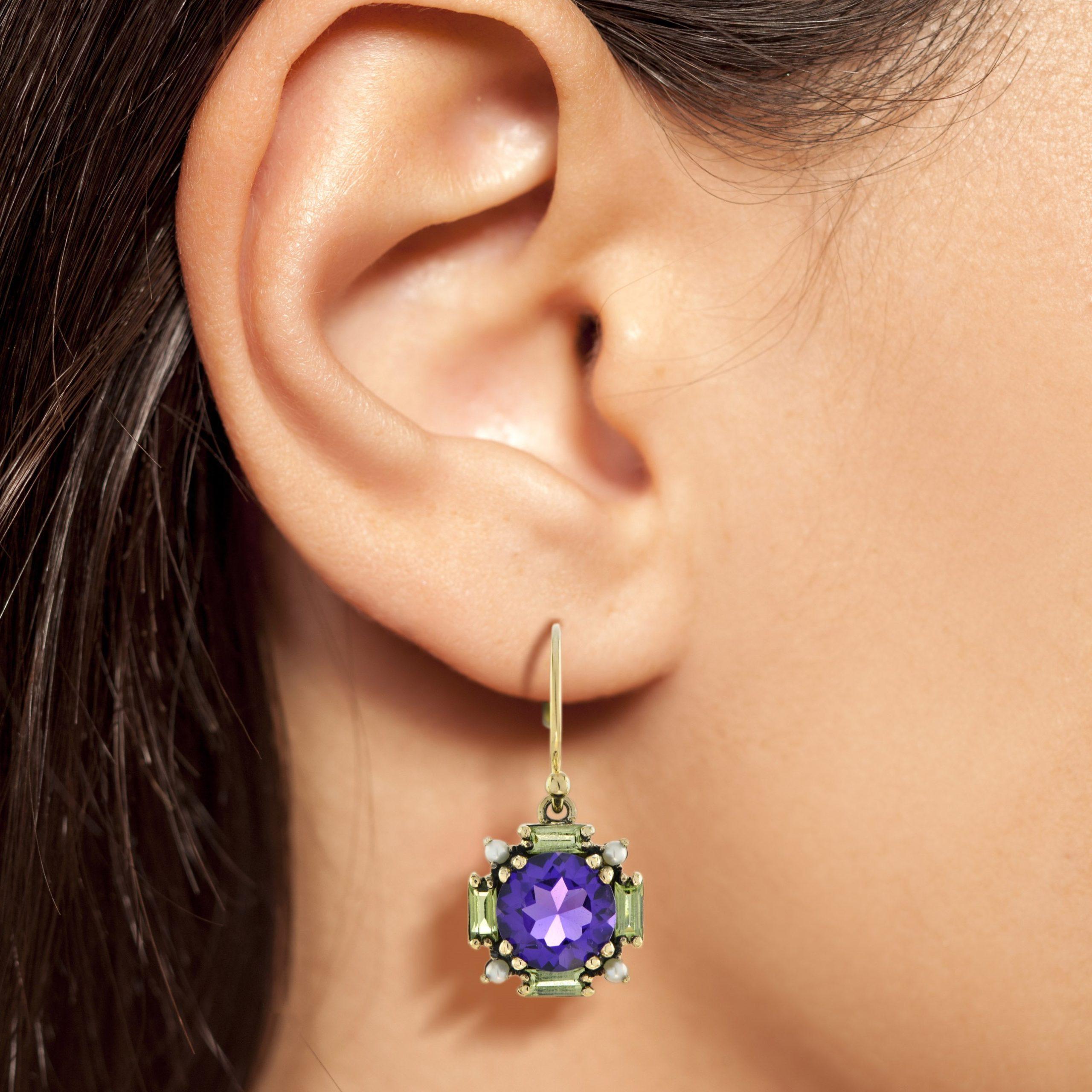 Amethyst & Peridot Vintage Style baumeln 9K Gelbgold Ohrringe Damen im Angebot