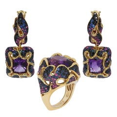 Amethyst Pink Blue Black Sapphire 18 Karat Yellow Gold Ring Earrings Suite
