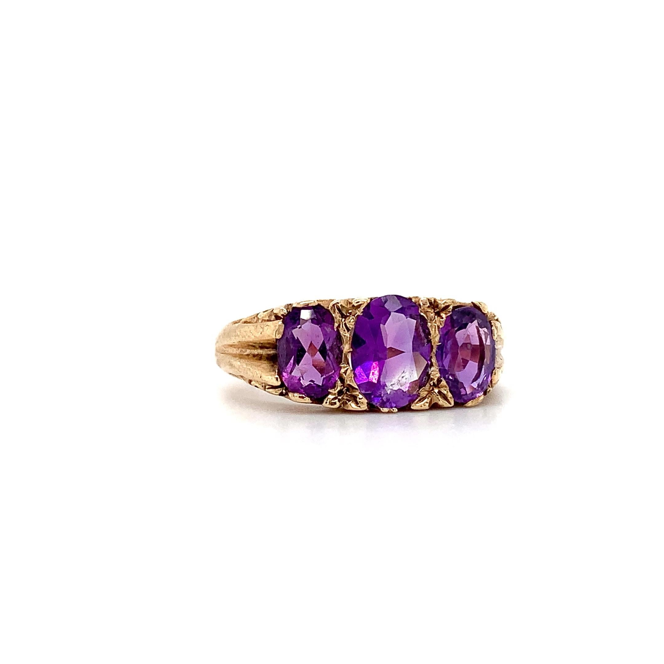 Amethyst lila Edelstein antiker Verlobungsring Gelbgold (Art déco) im Angebot