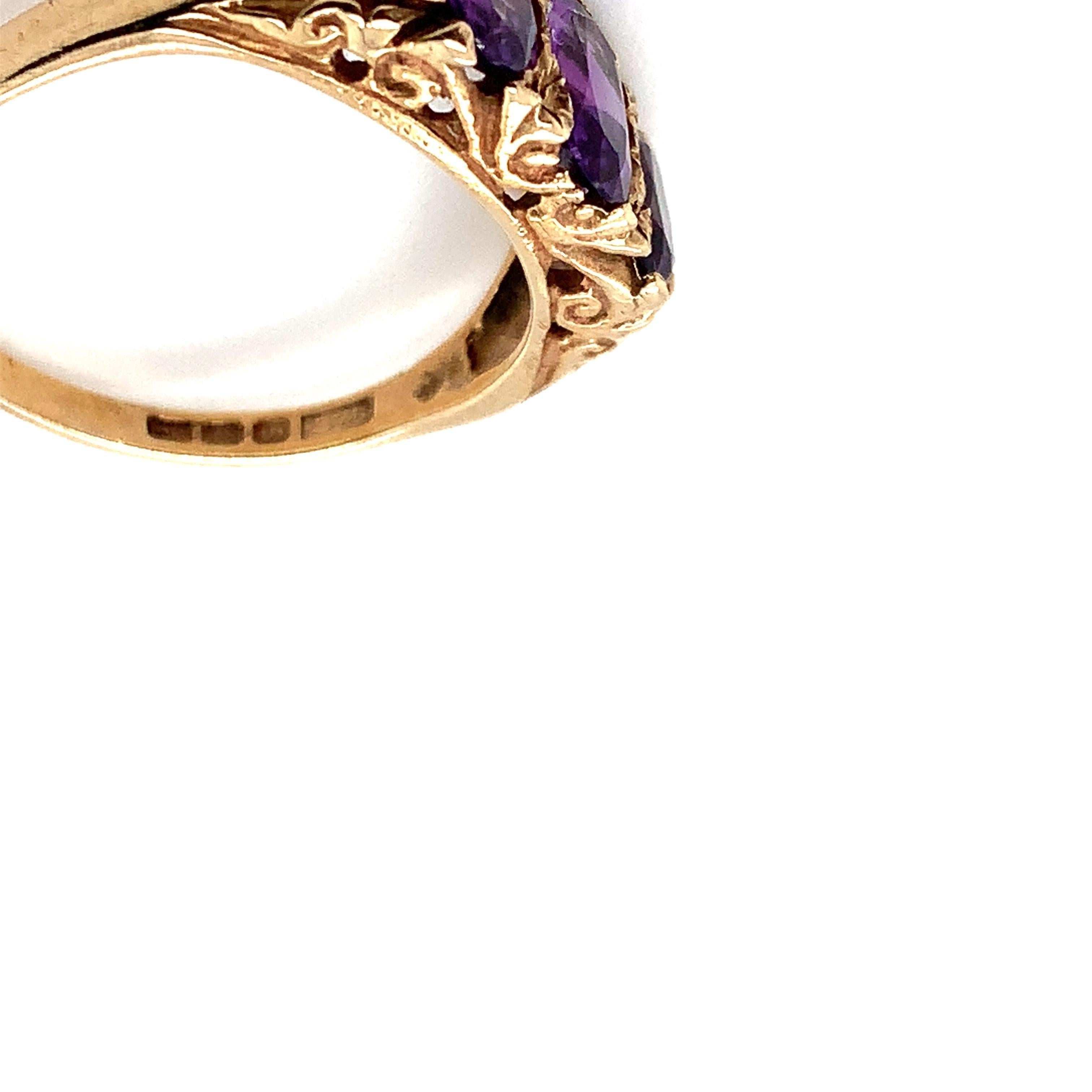 Amethyst lila Edelstein antiker Verlobungsring Gelbgold im Angebot 1