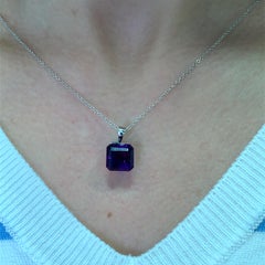 Amethyst purple pendant necklace 18k white gold