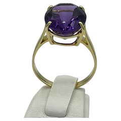 Anello di ametista in oro 14 K