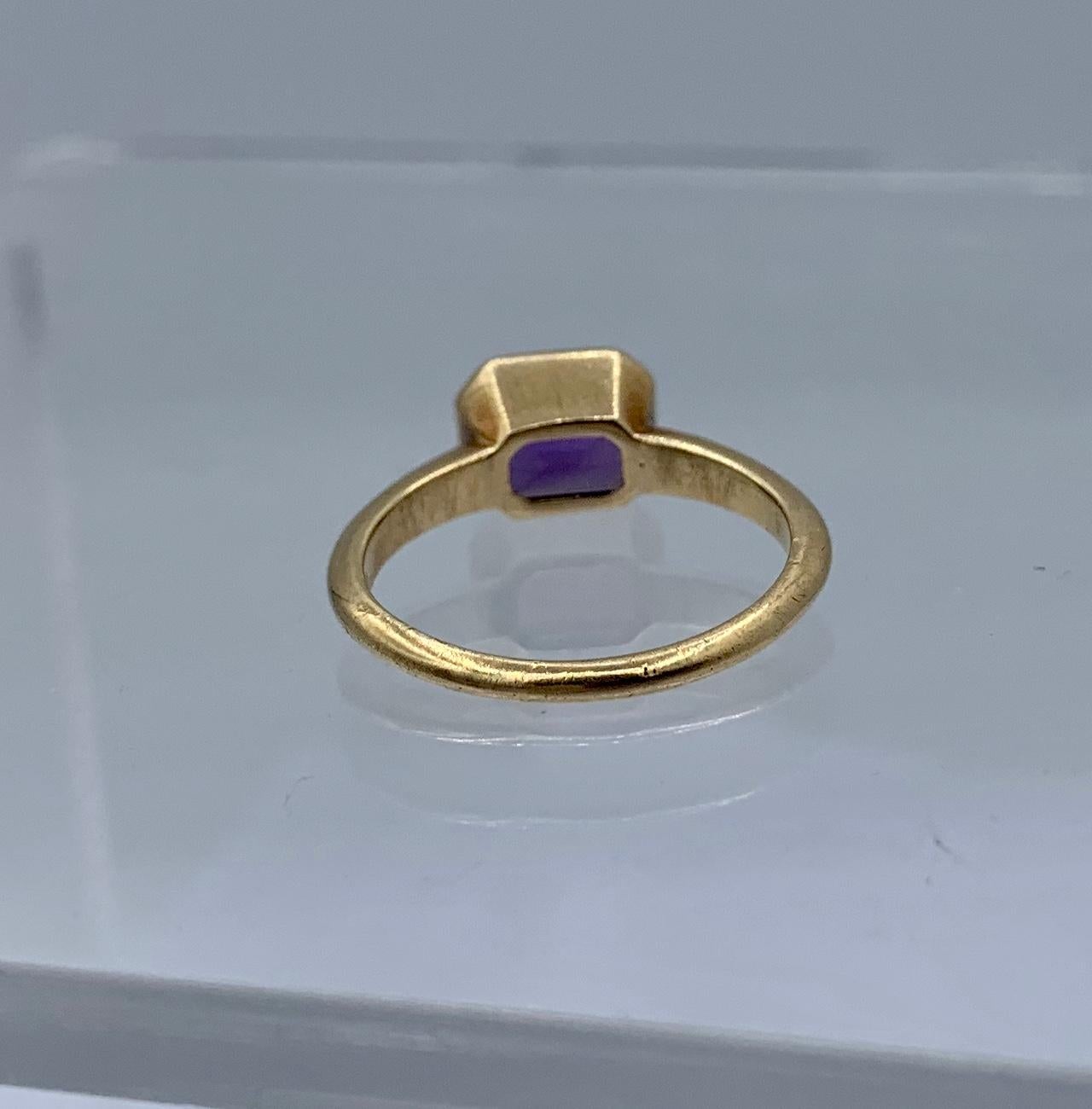 Women's Amethyst Ring 14 Karat Gold Retro Modern Ancient Roman Style For Sale
