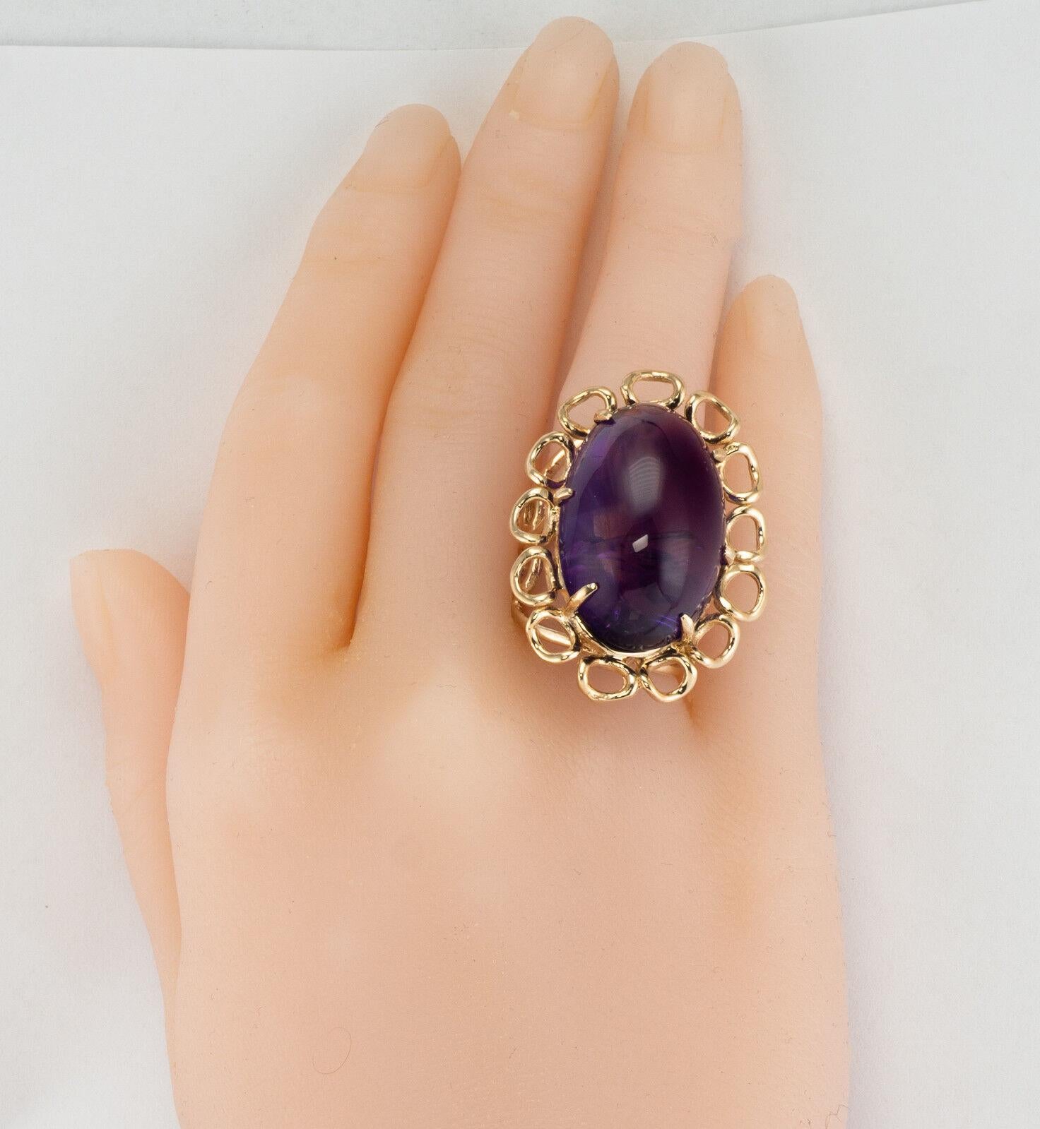 Amethyst Ring Cabochon 14K Gold Vintage Cocktail Large In Good Condition In East Brunswick, NJ