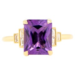 Amethyst Ring Diamond Setting 2.35 Carats 18K Yellow Gold