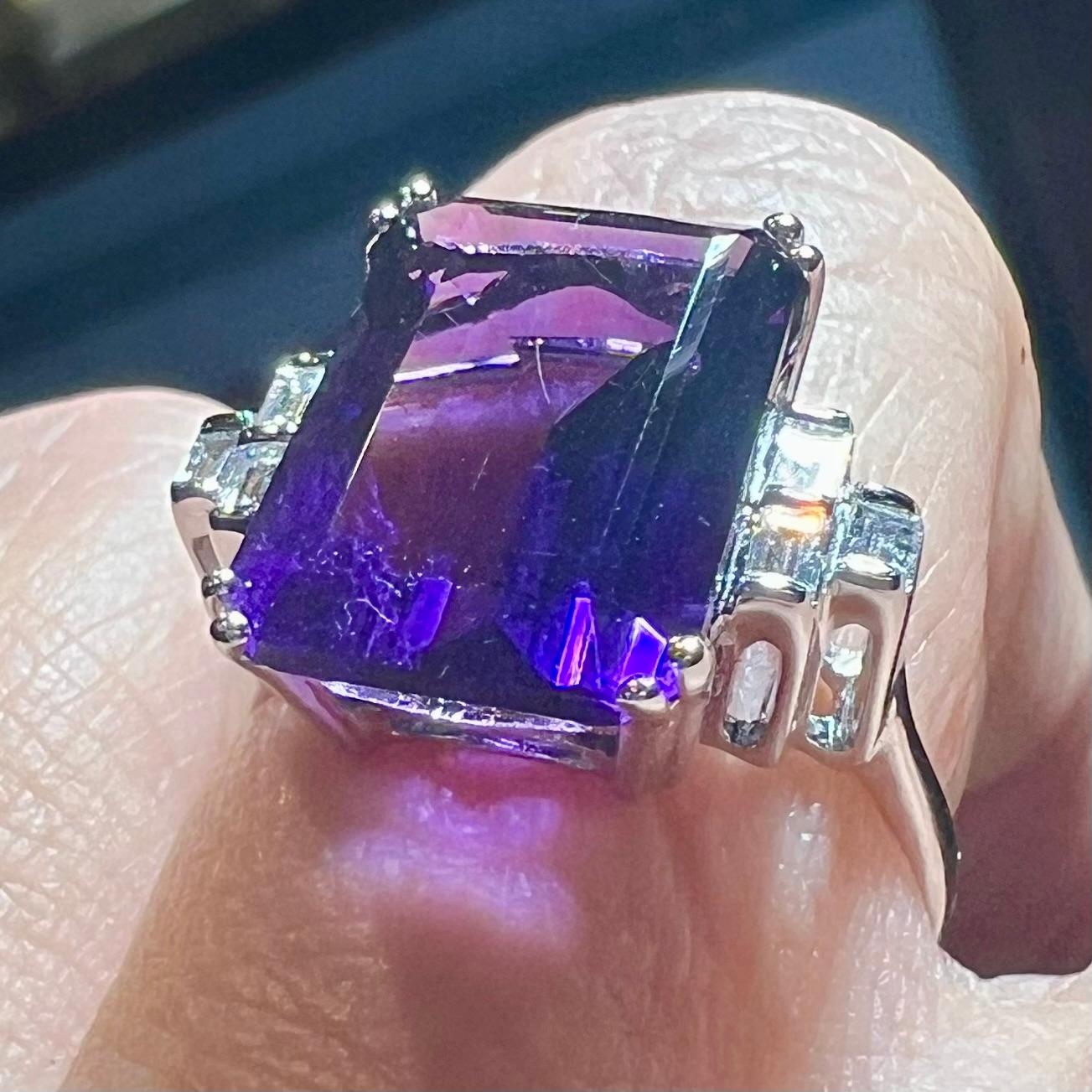 Amethyst Ring, Diamonds, 18 Carat White Gold For Sale 7