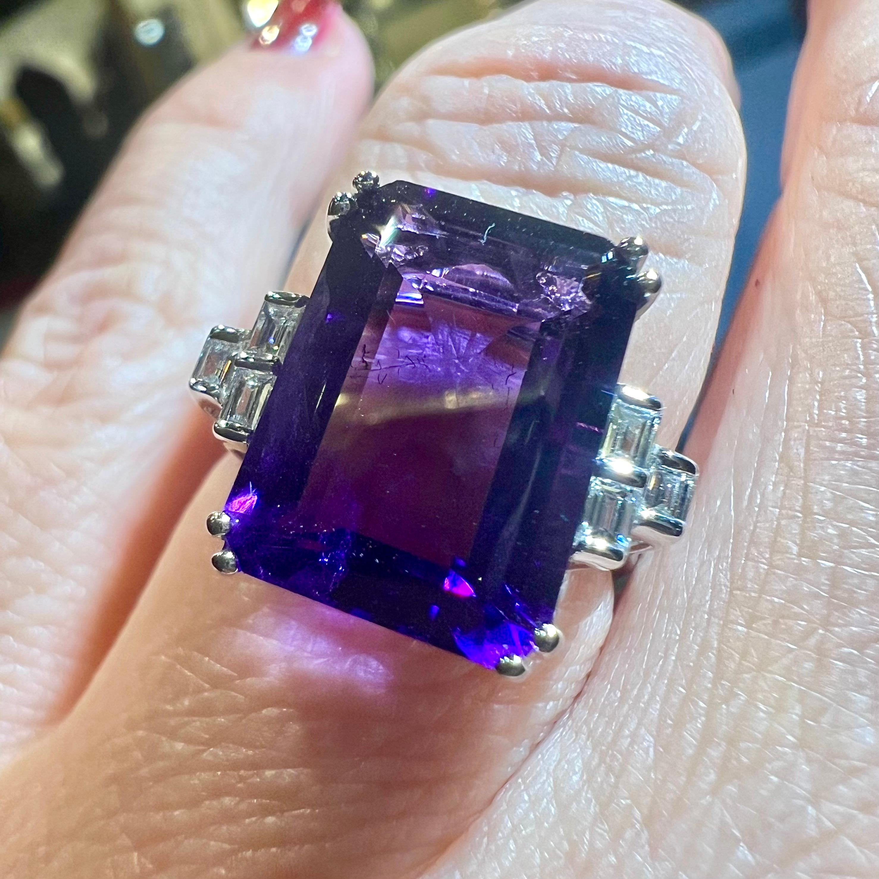 Amethyst Ring, Diamonds, 18 Carat White Gold For Sale 12