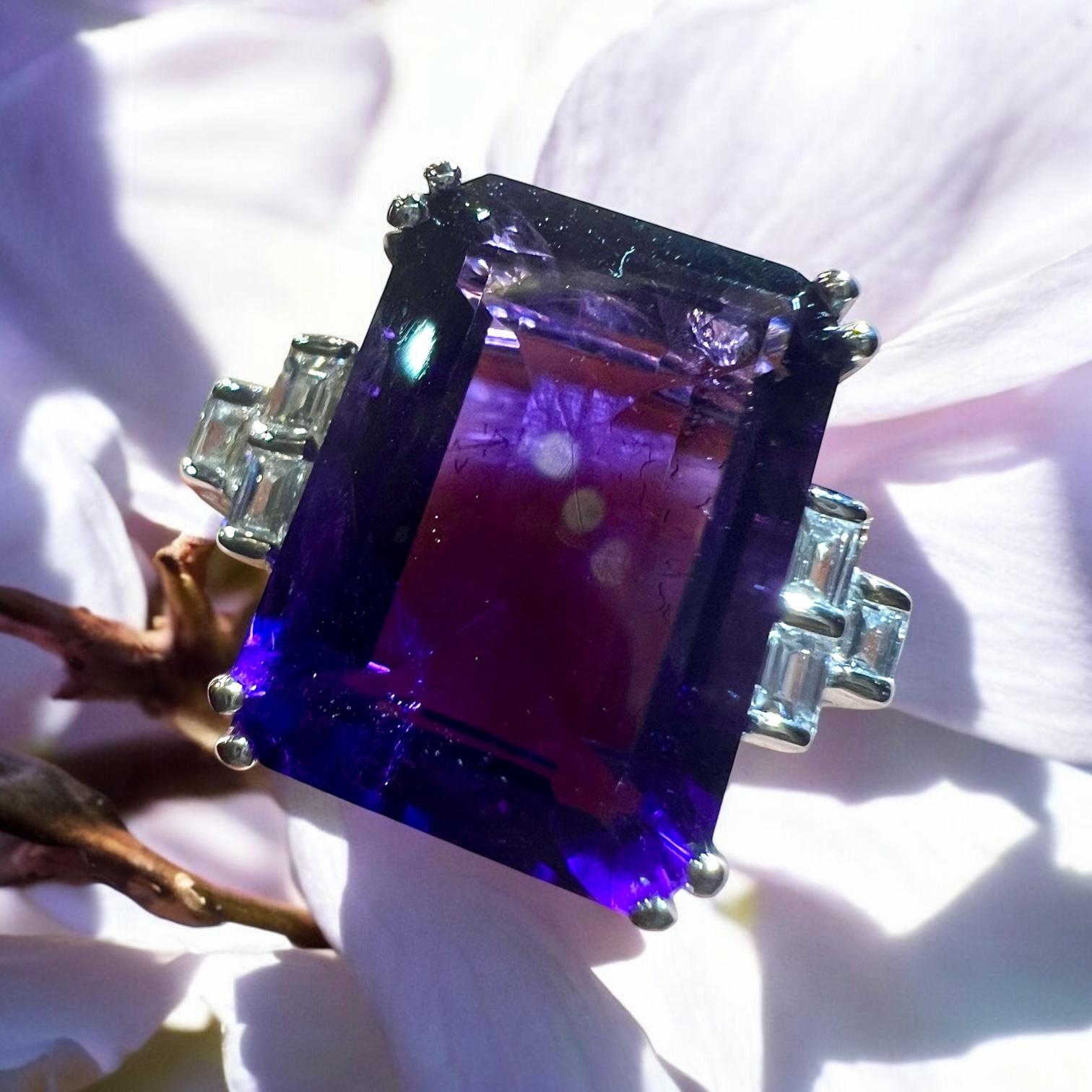 Art Deco Amethyst Ring, Diamonds, 18 Carat White Gold For Sale