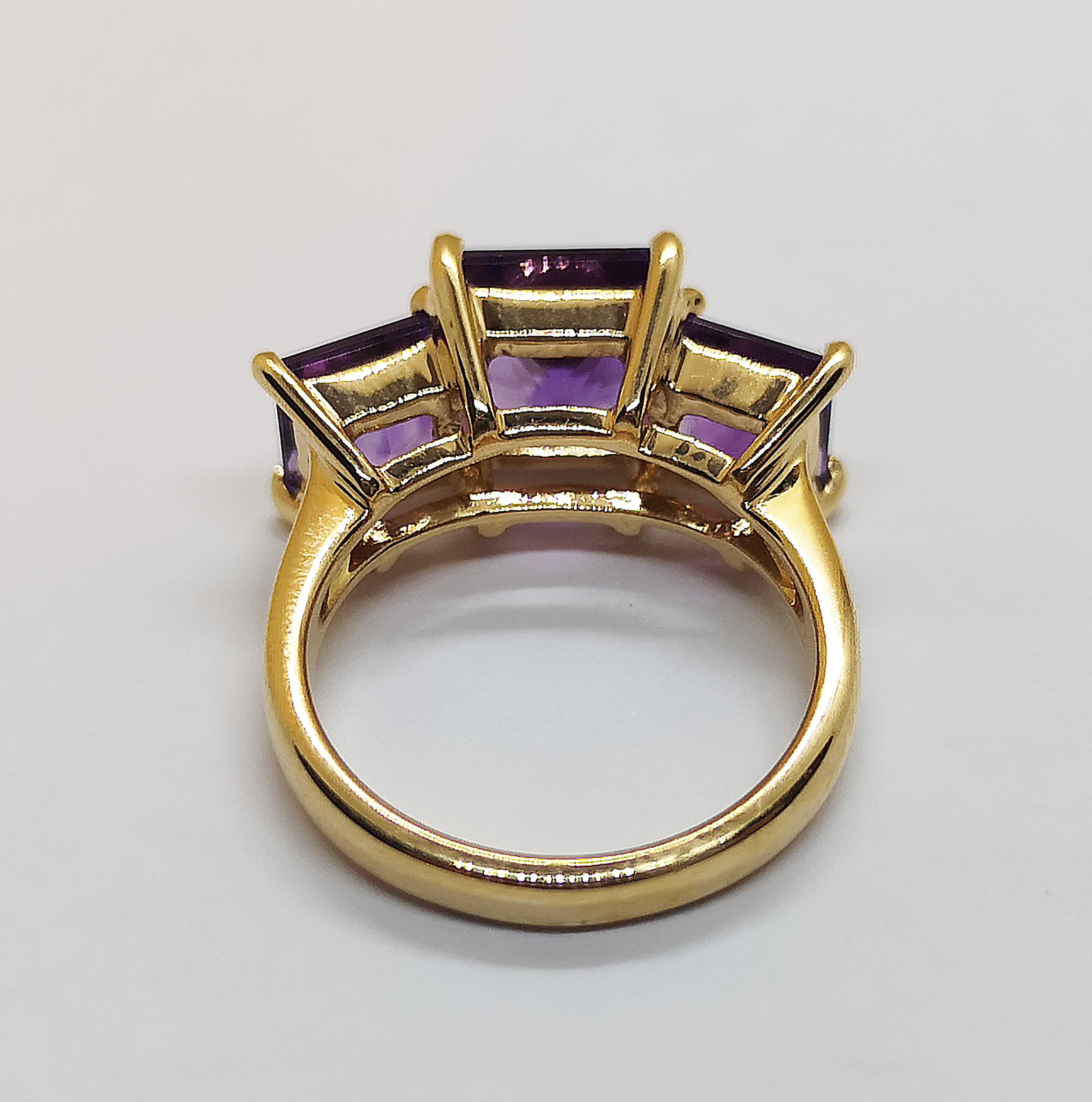Taglio princess Anello con ametista e montatura in oro rosa 18 carati in vendita