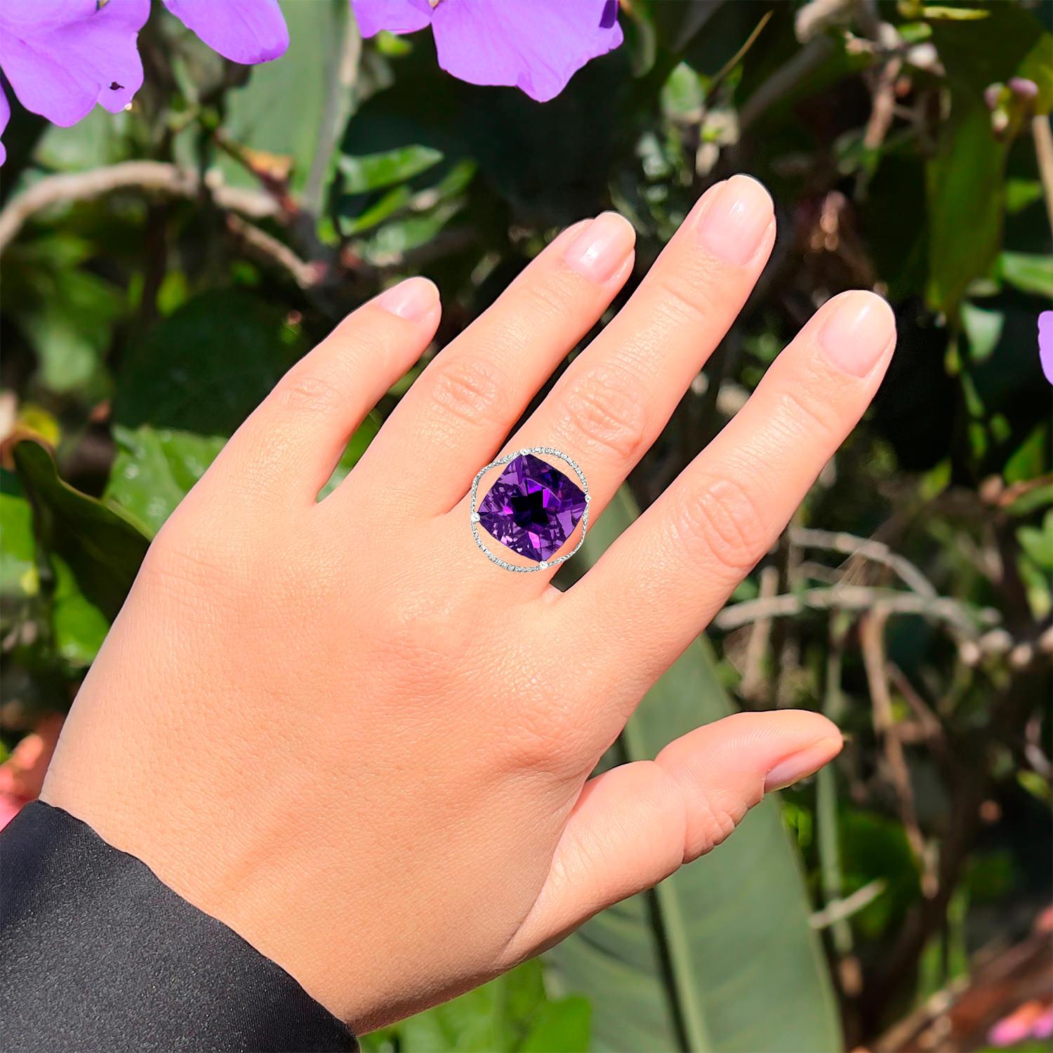 Contemporary Amethyst Ring With Diamonds 14.89 Carats 14K White Gold For Sale