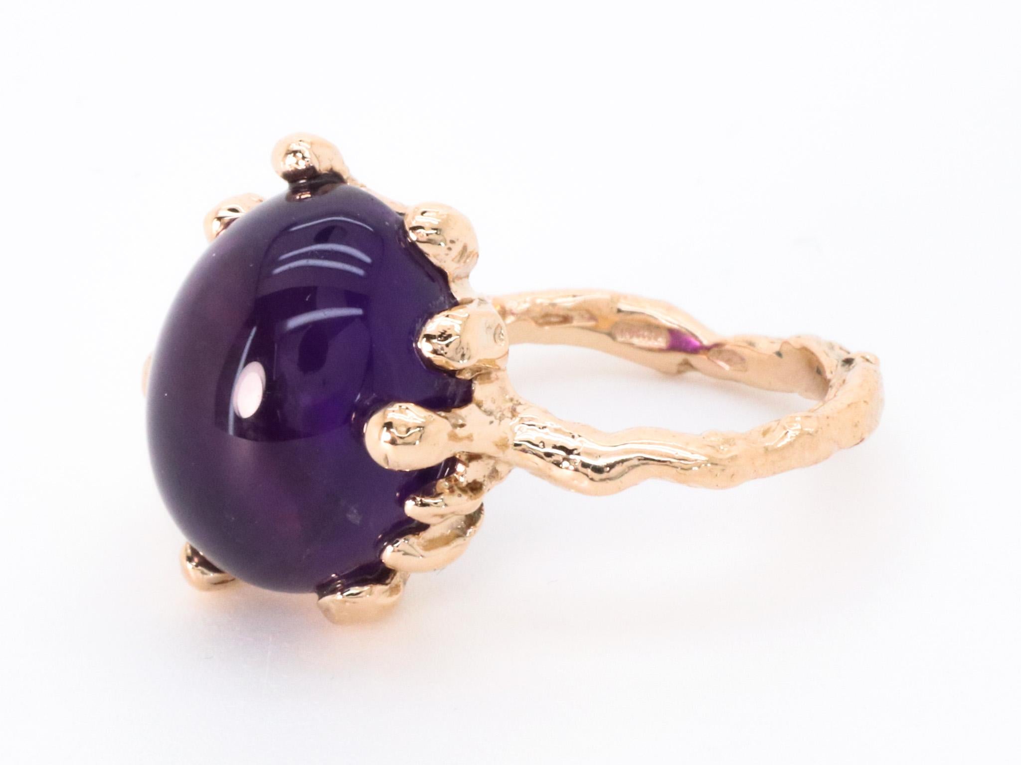 Amethyst Rose Gold Made in Italy Brutalist Asymmetrical Bold Cocktail Ring In New Condition For Sale In Milan, IT
