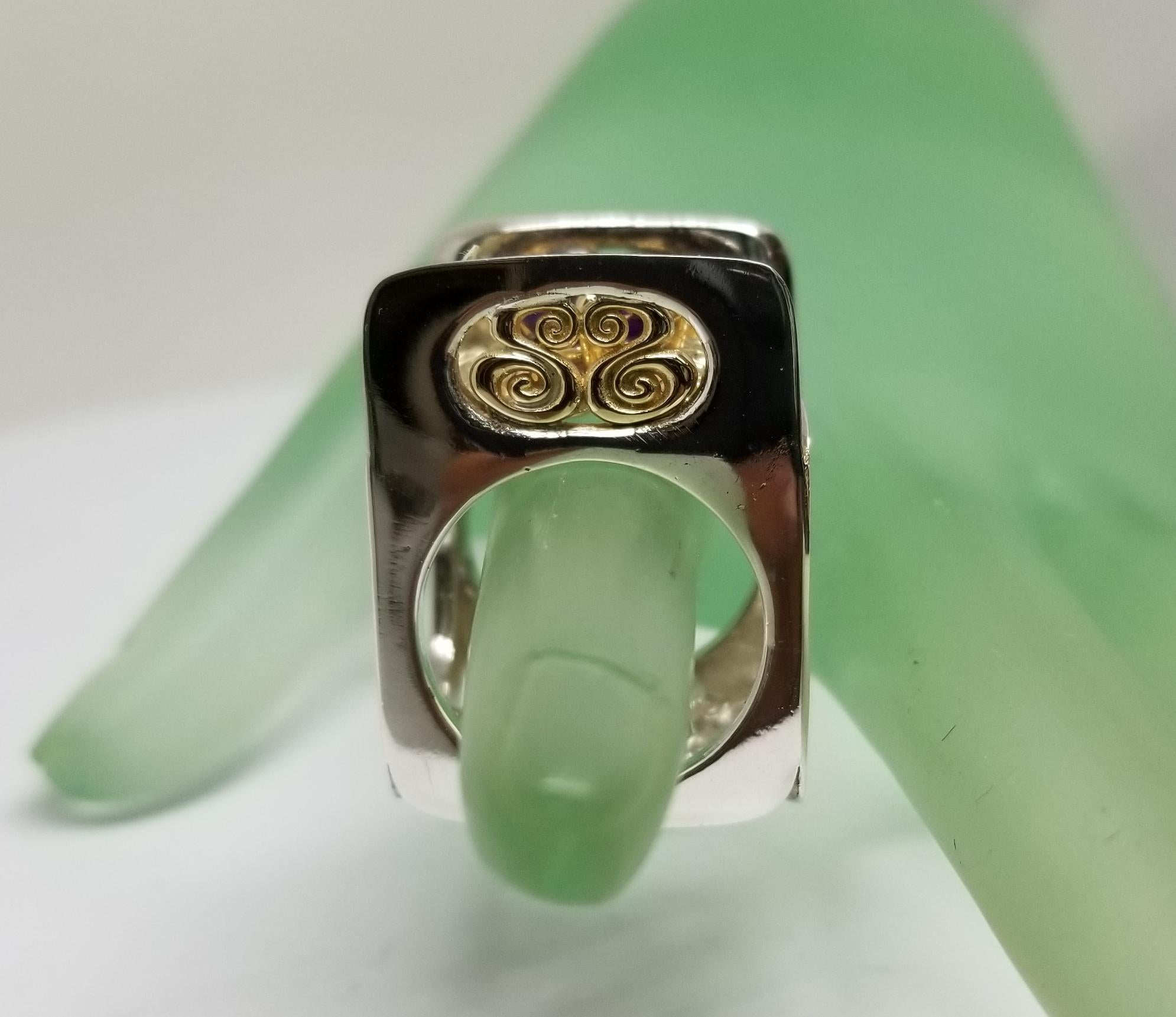 Women's or Men's Amethyst Round 2.57 Carat with Diamonds 14 Karat Yellow Gold and Silver Gresha For Sale