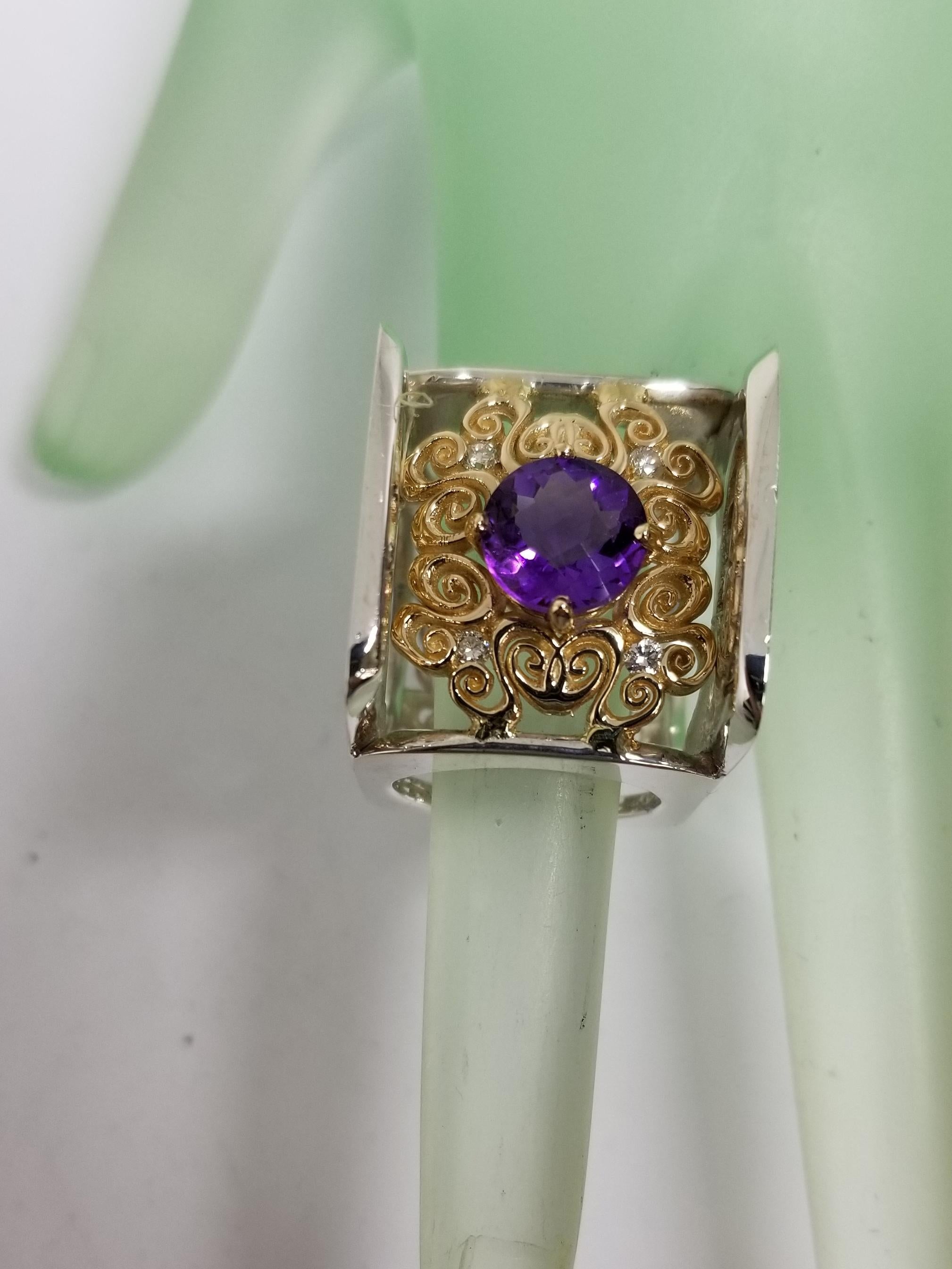 Amethyst Round 2.57 Carat with Diamonds 14 Karat Yellow Gold and Silver Gresha For Sale 2