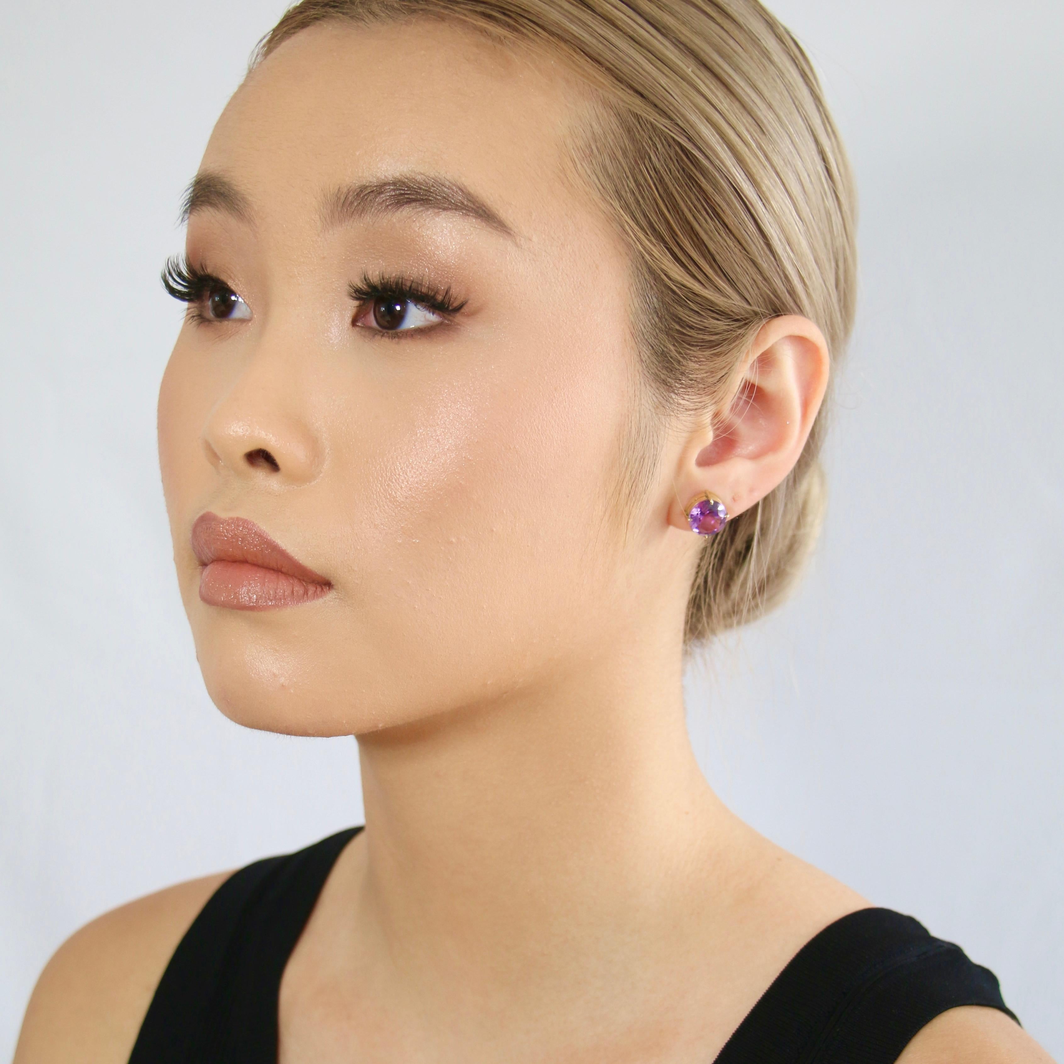Women's Amethyst Round Earrings  - 18K Solid Yellow Gold For Sale