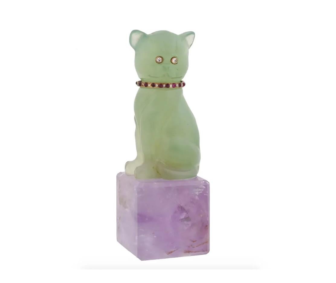 Amethyst Ruby Diamonds and Carved Jade Cat Figure In Good Condition For Sale In New York, NY