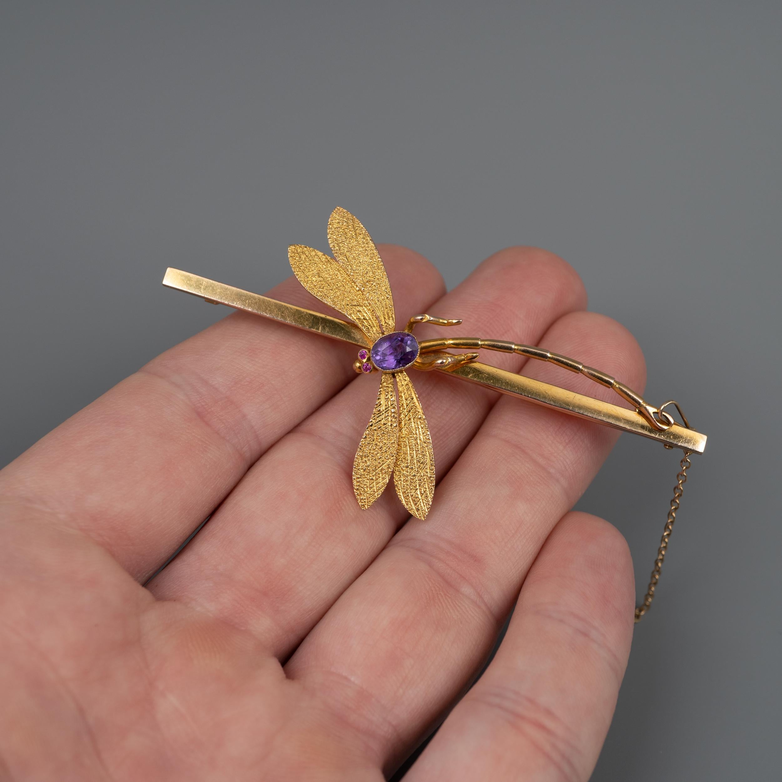 Oval Cut Amethyst Ruby Dragonfly Brooch Yellow Gold Vintage Jewelry For Sale