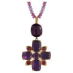 Colgante Cruz de Oro con Amatista y Rubí