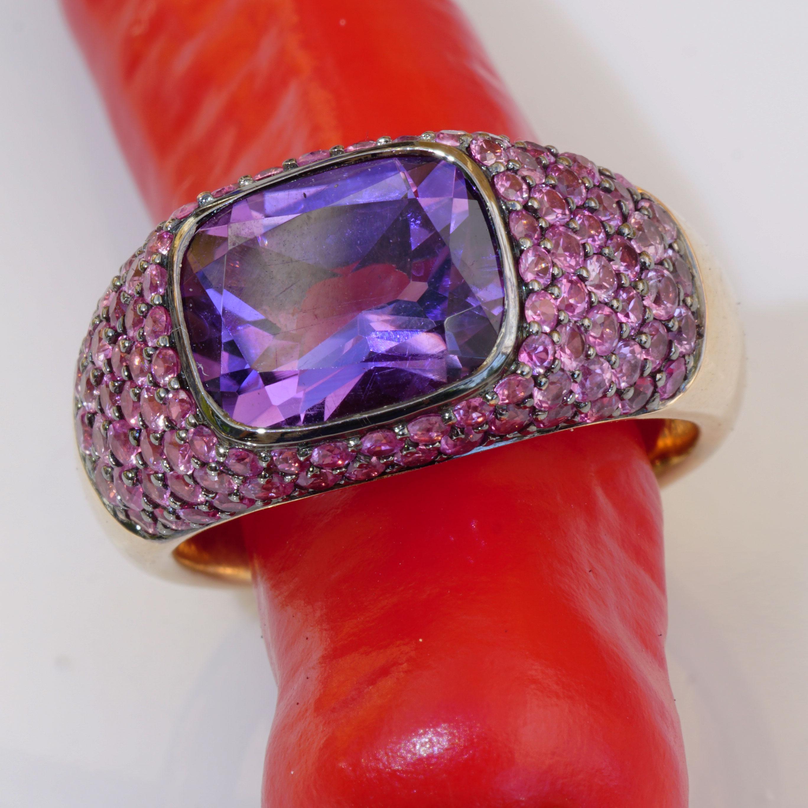 Round Cut Amethyst Sapphire Ring 18 Kt Rose Gold AAA+ Perfect Jewelers Art Made in Valenza For Sale