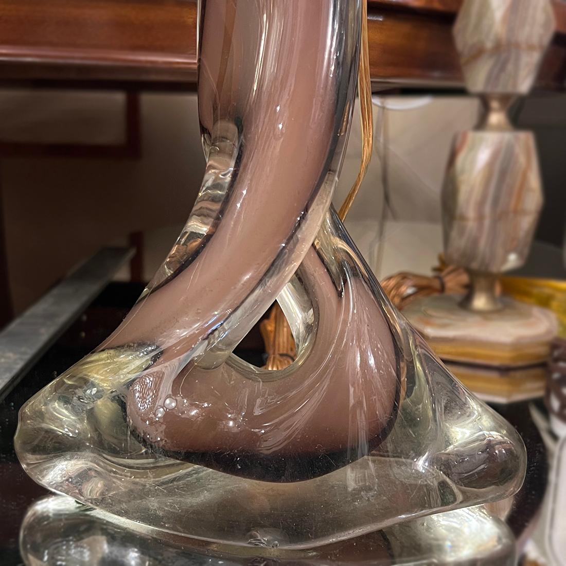 Amethyst Sculptural Murano Lamp In Good Condition For Sale In New York, NY
