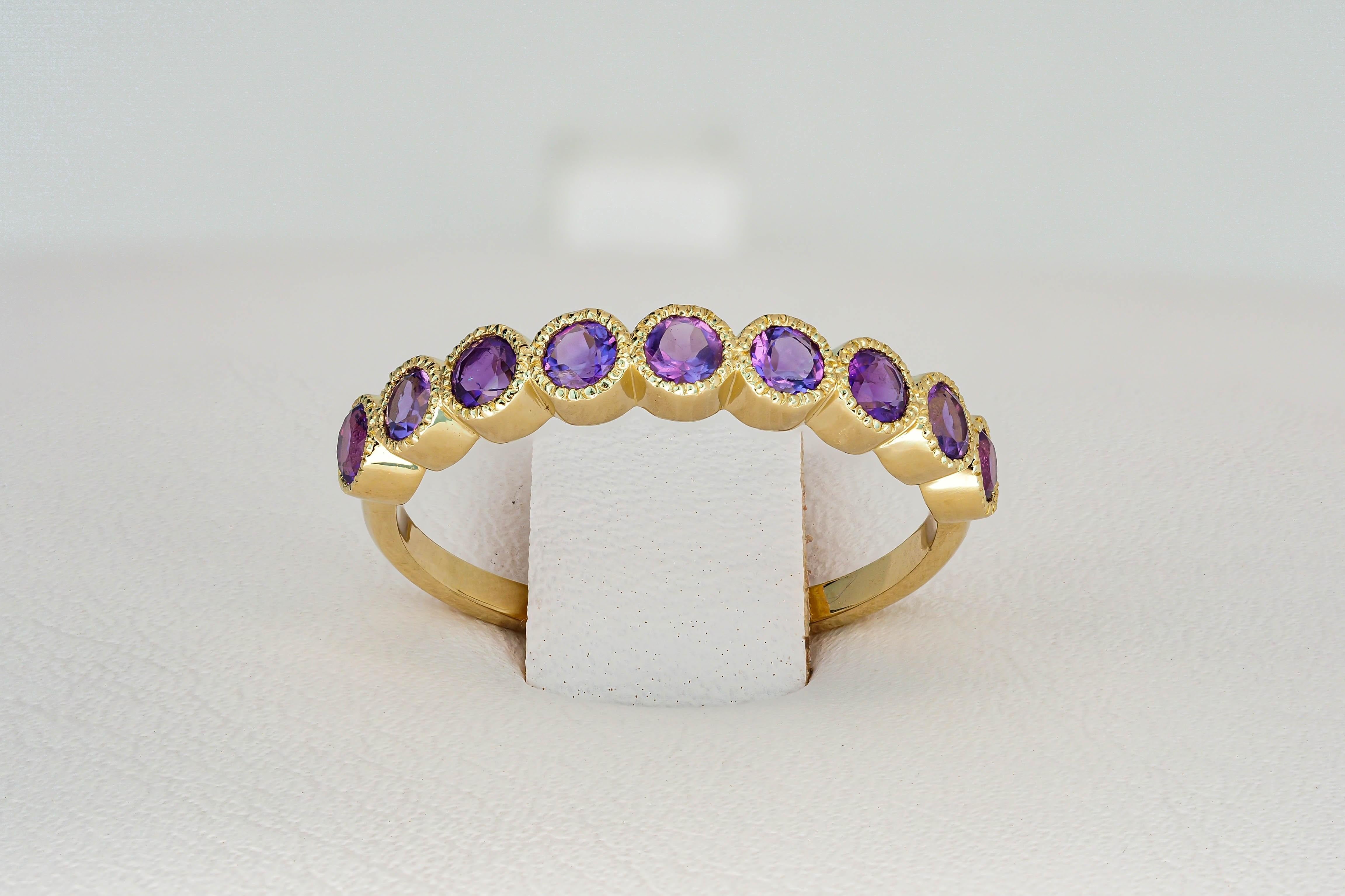 En vente :  Bague semi-éternelle en améthyste 9