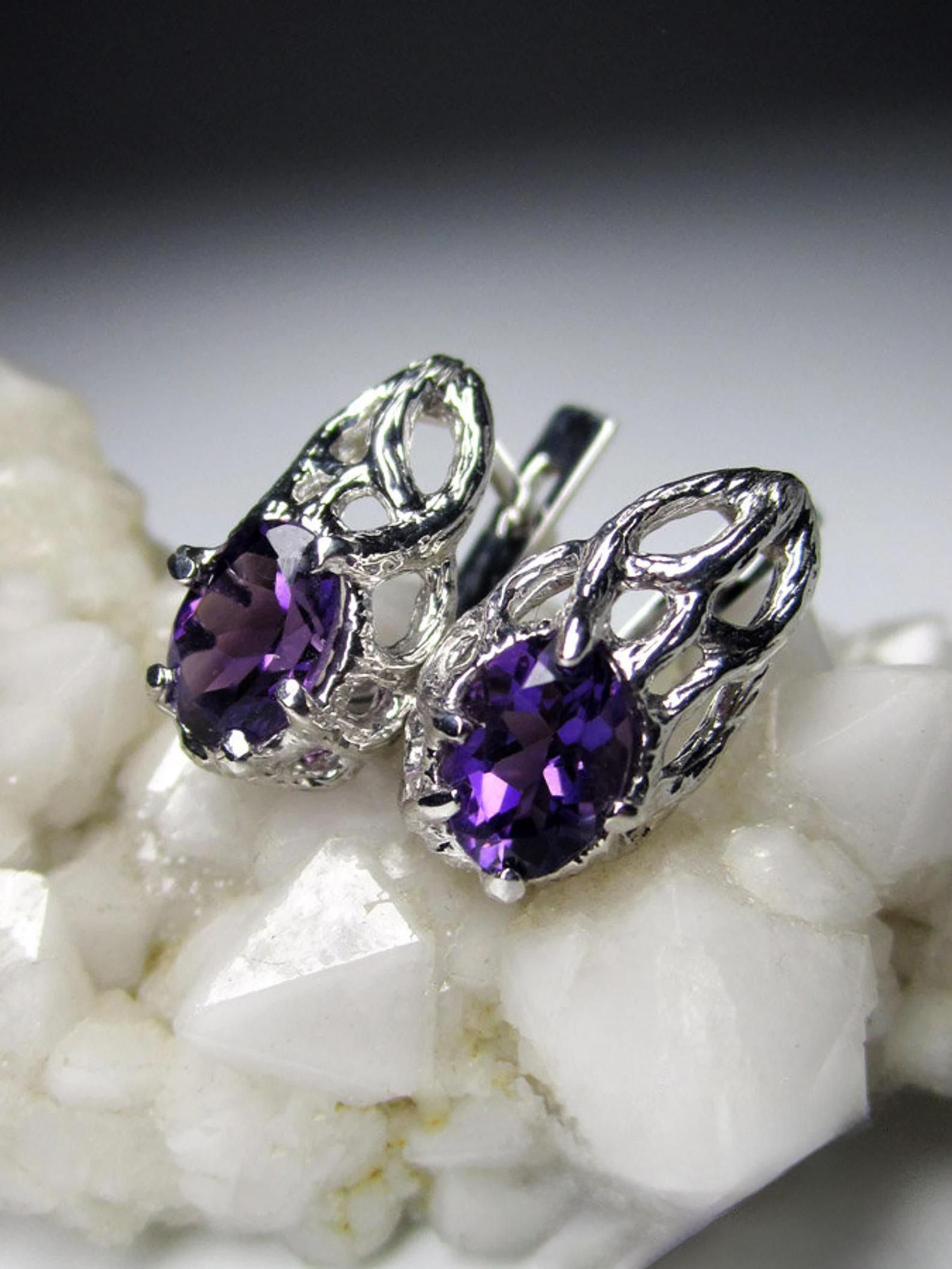Orecchini d'argento di ametista Nature Viola Gemma Unisex Jewell In condizioni Nuovo in vendita a Berlin, DE