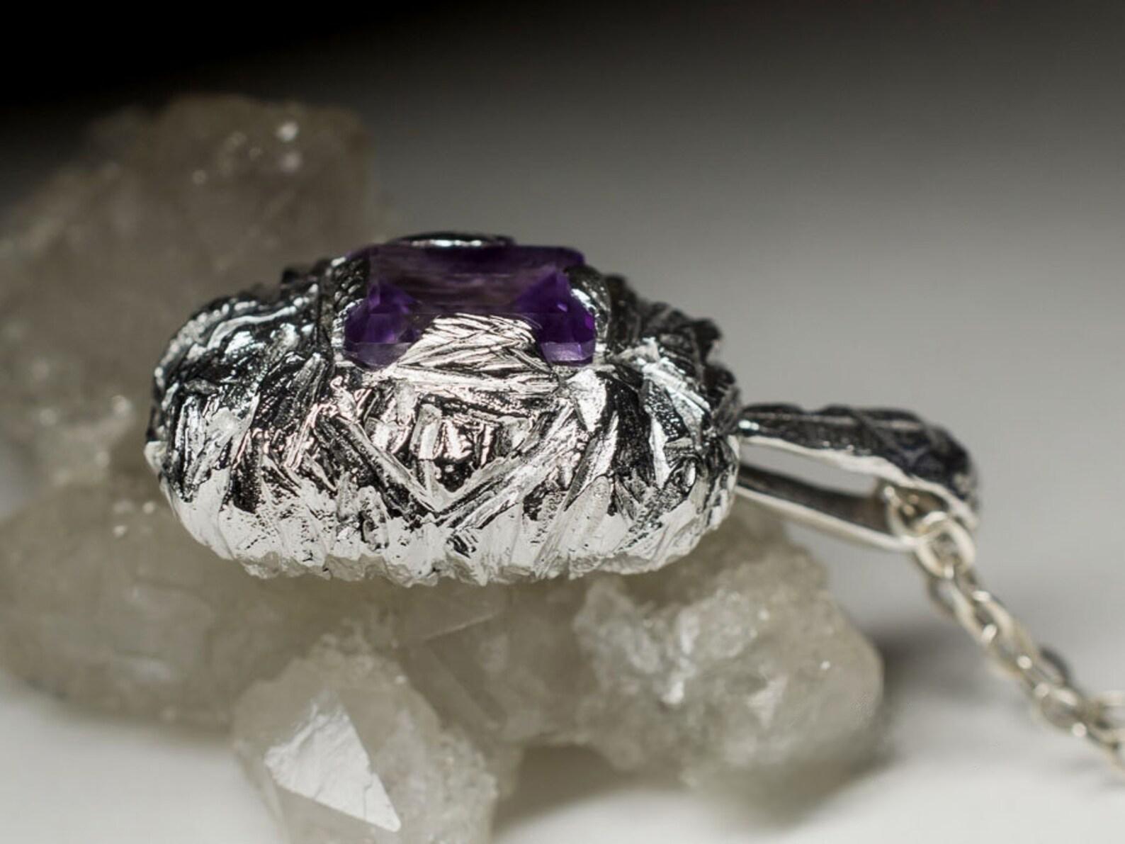 Amethyst Silver Pendant Octagon Emerald Cut Jewels Natural Purple Violet Stone For Sale 3