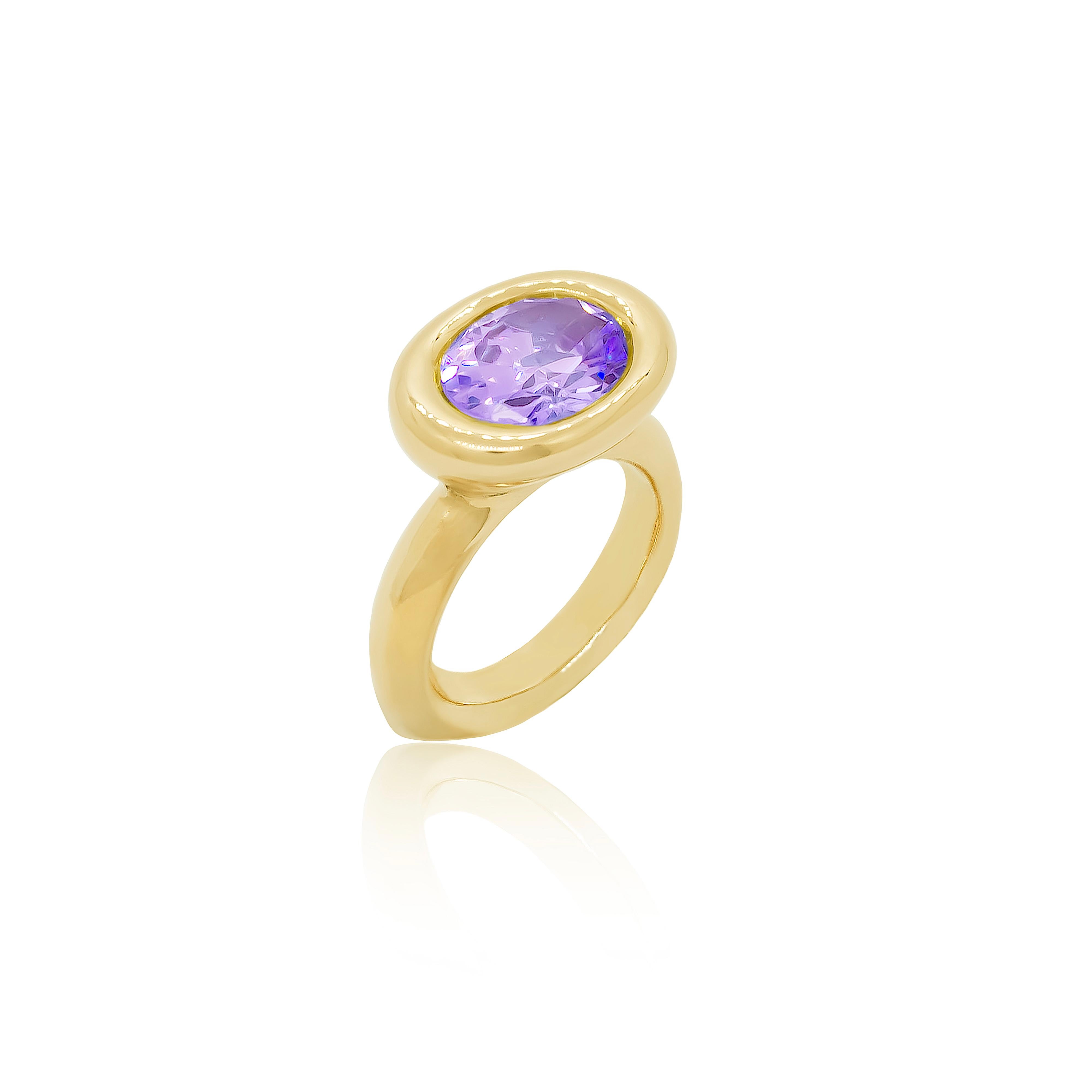 For Sale:  Amethyst Solo Oval 14k Gold Ring 2