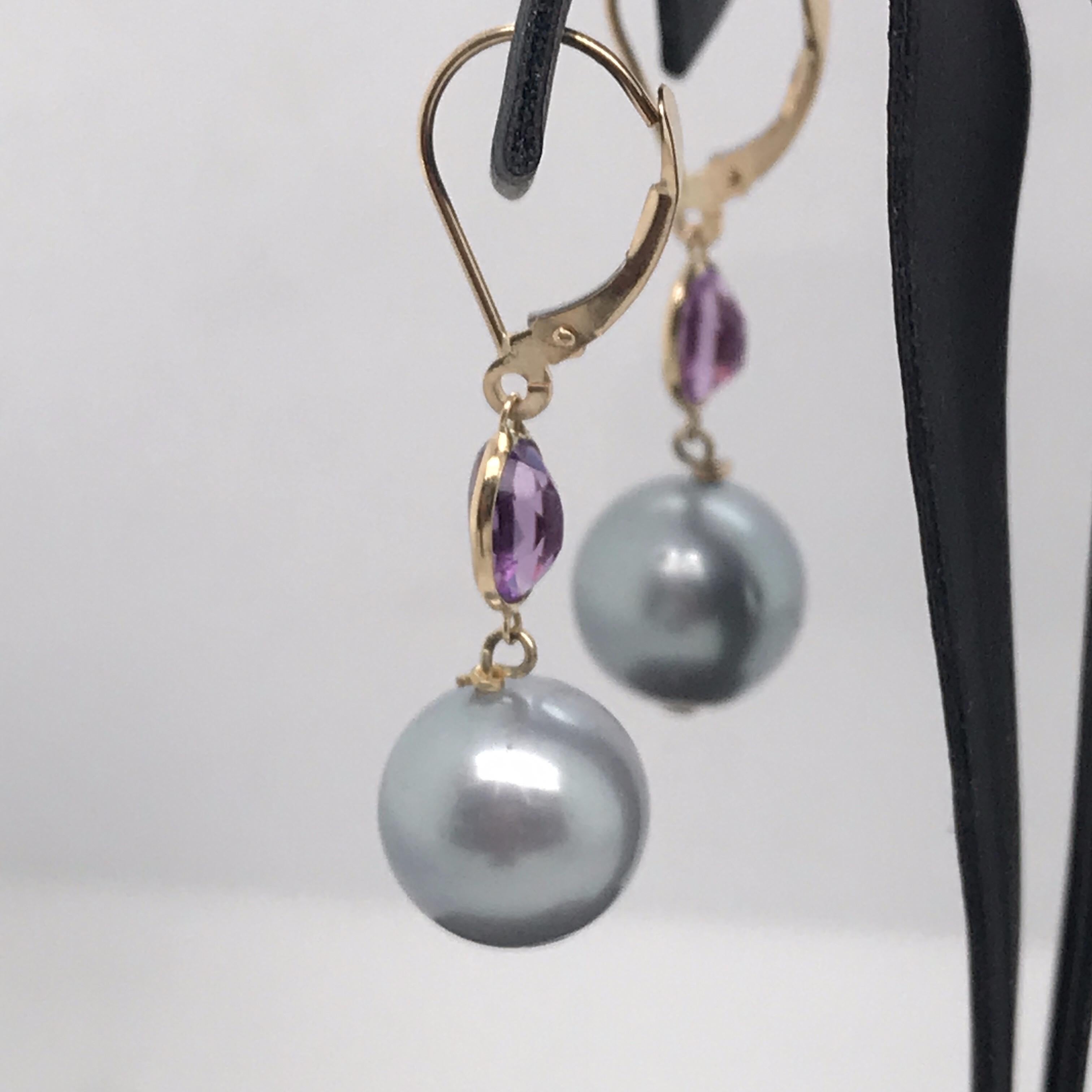 Women's Amethyst Tahitian Pearl Drop Earrings 14 Karat Yellow Gold For Sale