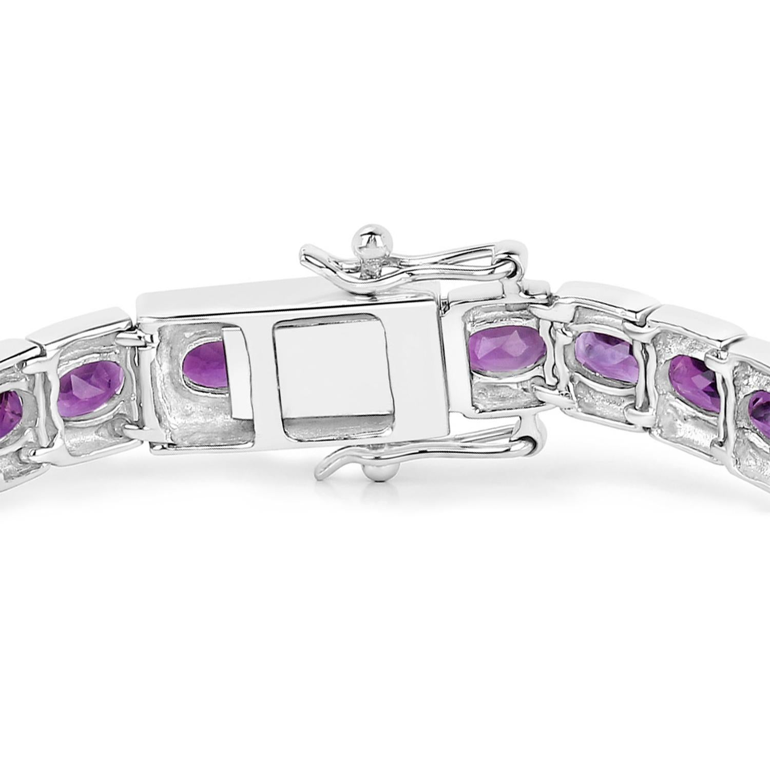 Taille ovale Bracelet tennis en argent sterling 12.1 carats en vente